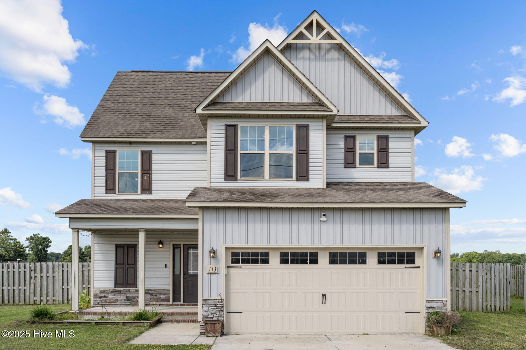 113 Woodwater Drive