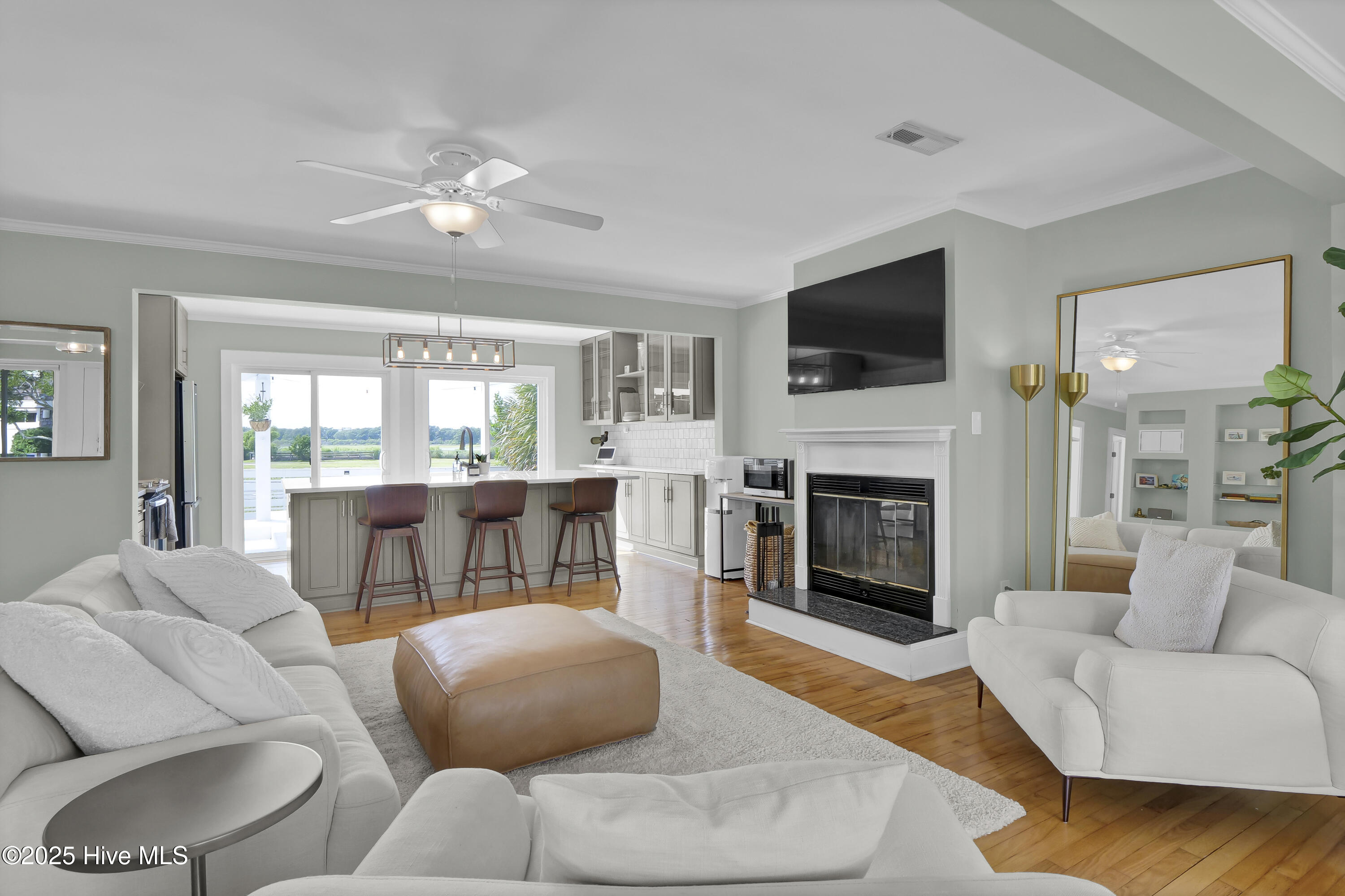 501 N Channel Drive Property Photo 1