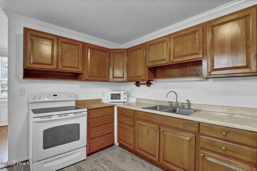 412 Seminole Trail Property Photo 4