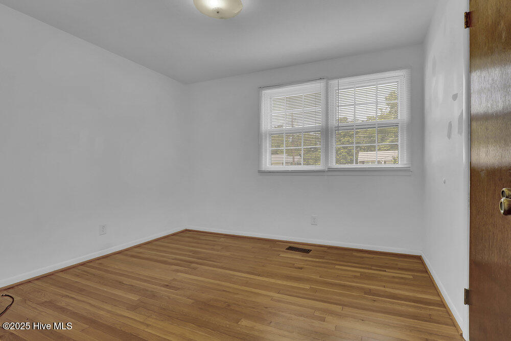 412 Seminole Trail Property Photo 6