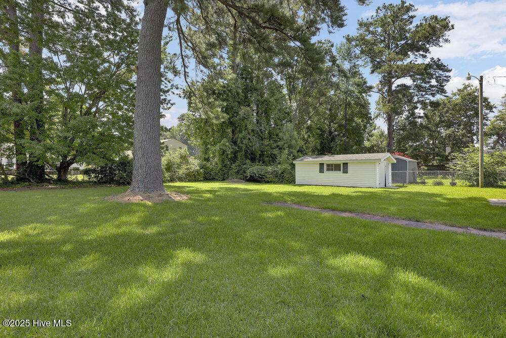 412 Seminole Trail Property Photo 8