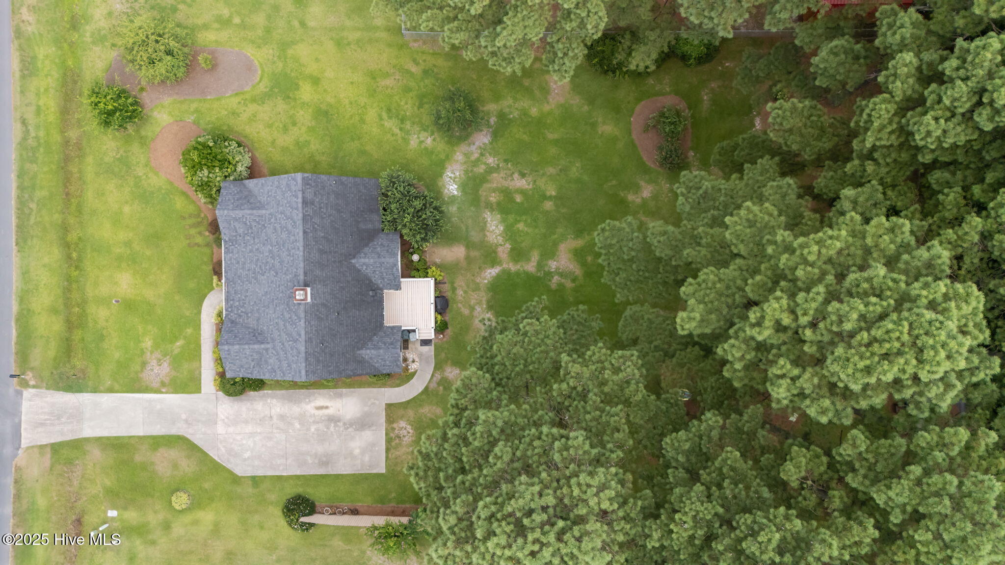 674 Fox Chase Lane Property Photo 8