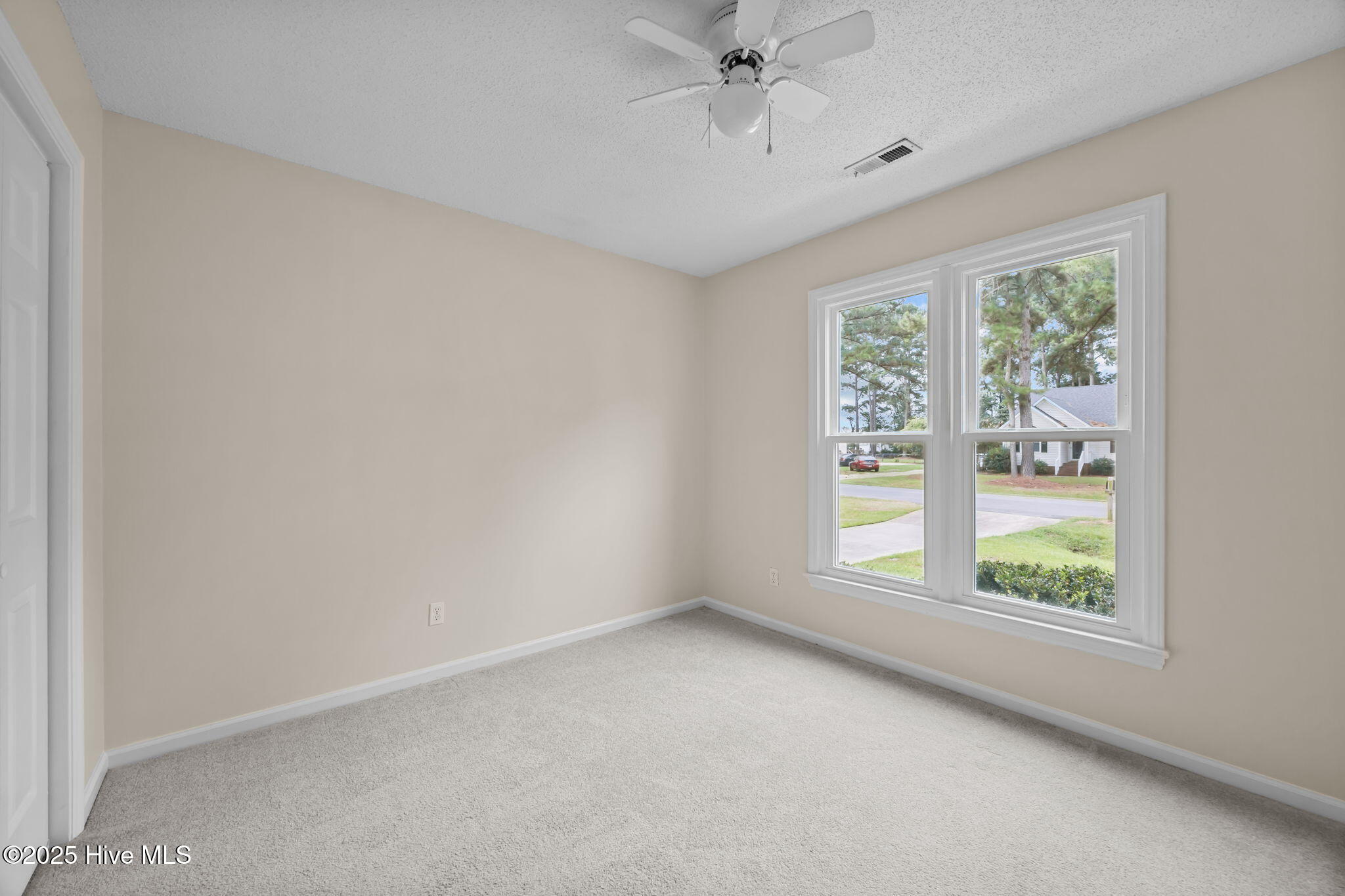674 Fox Chase Lane Property Photo 18