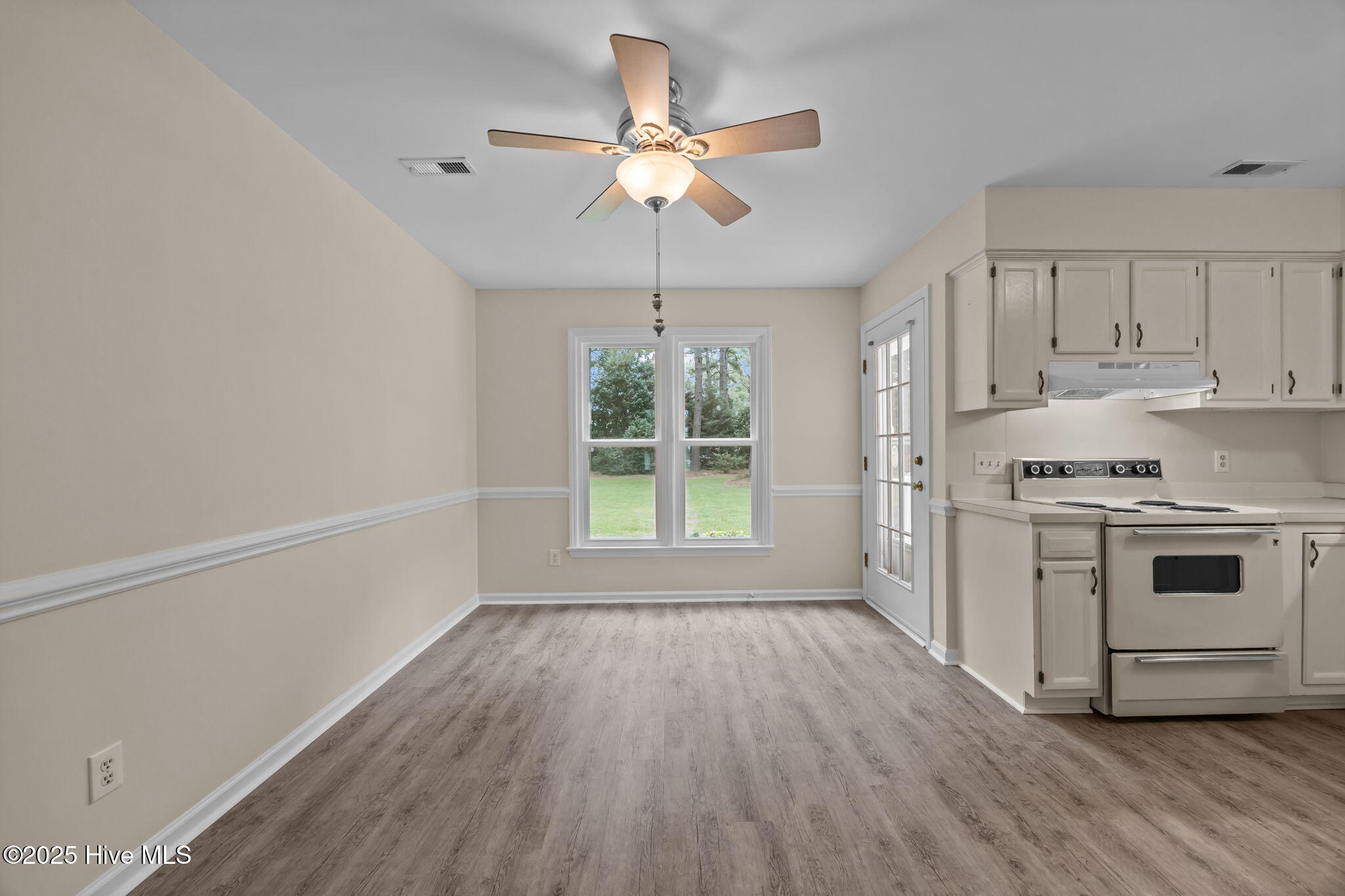 674 Fox Chase Lane Property Photo 33