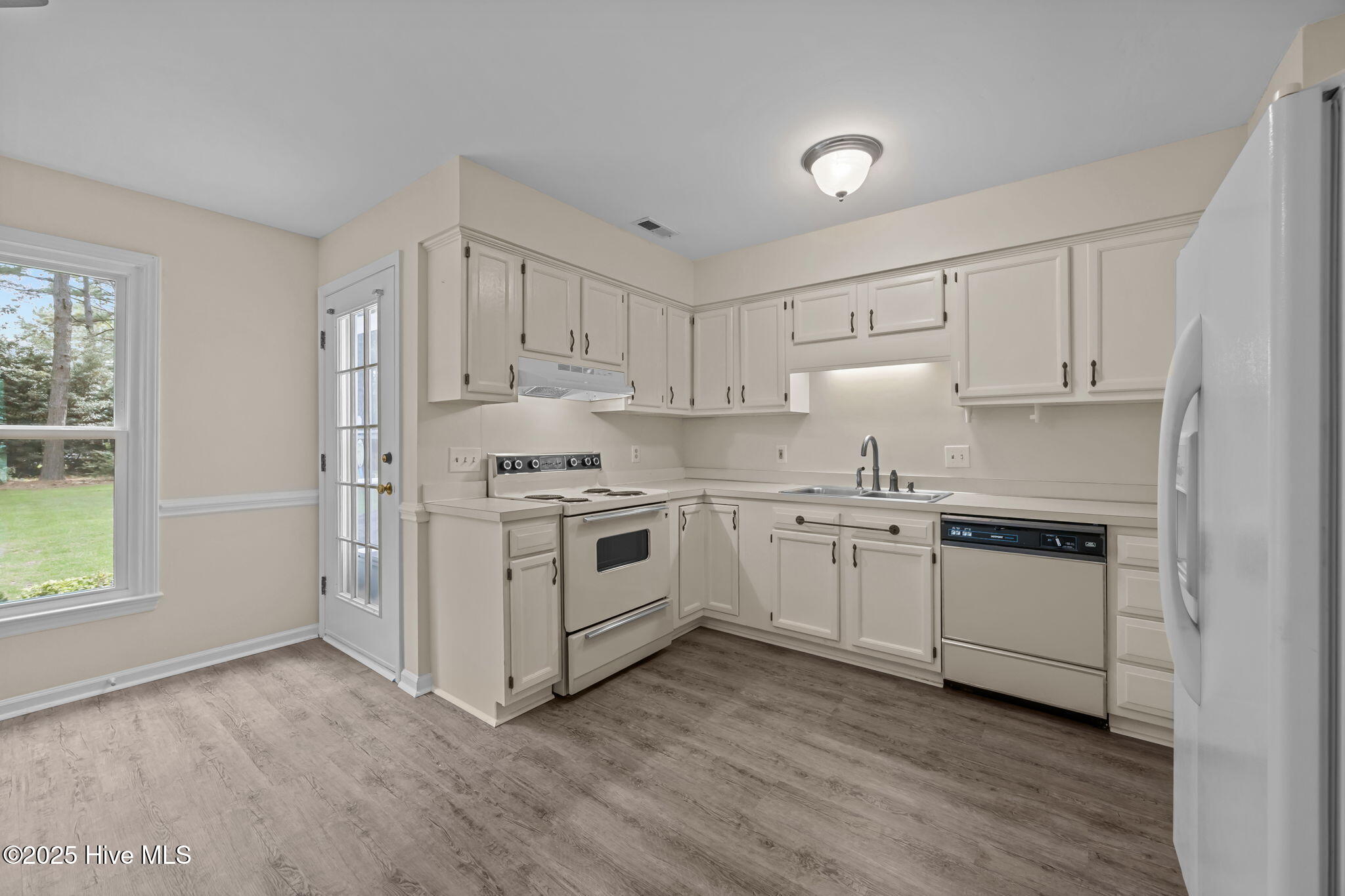 674 Fox Chase Lane Property Photo 37