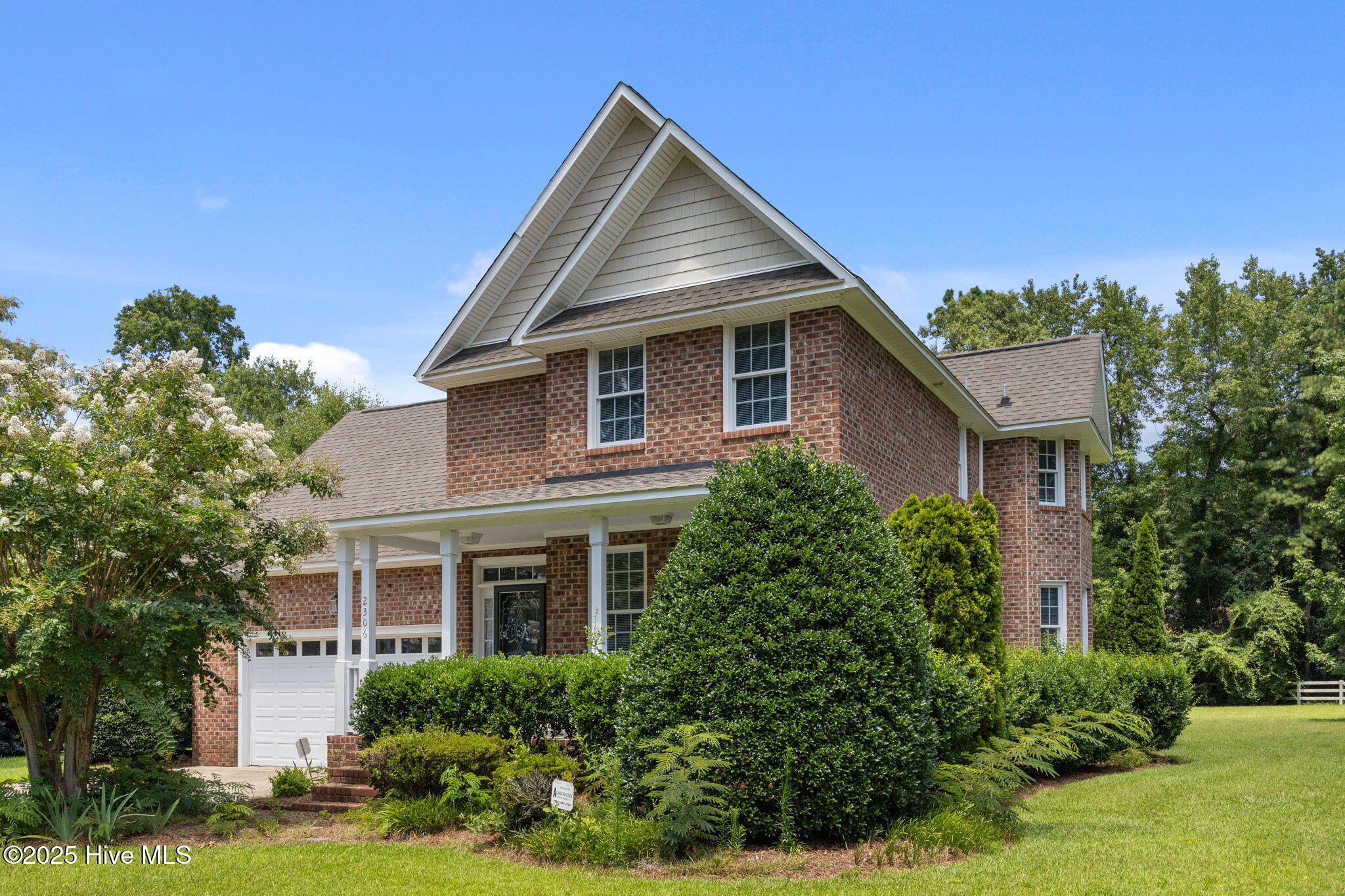 2306 Crooked Creek Road Property Photo 1