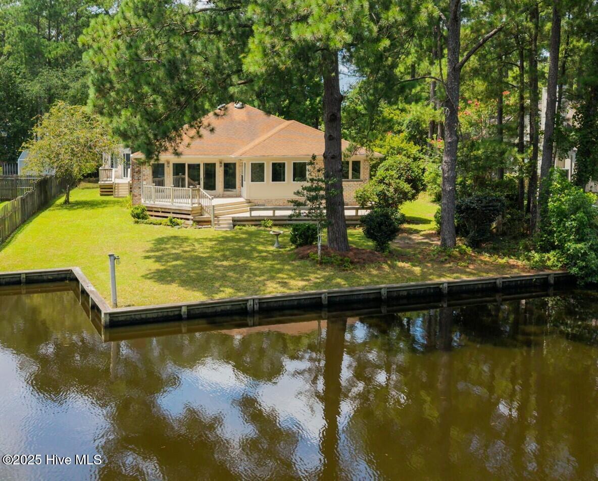 104 Lantern Lane Property Photo 1