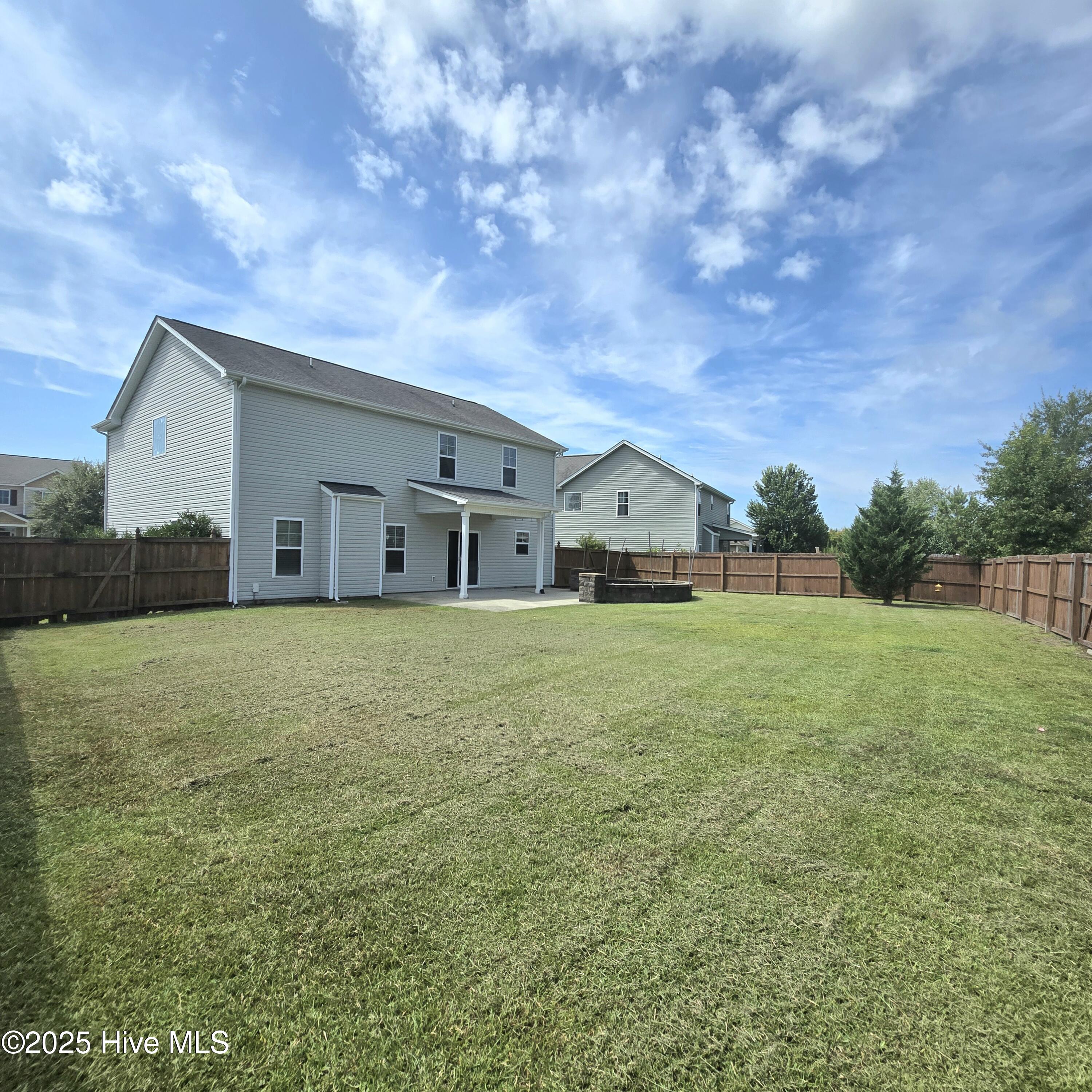 341 Kingston Road Property Photo 5