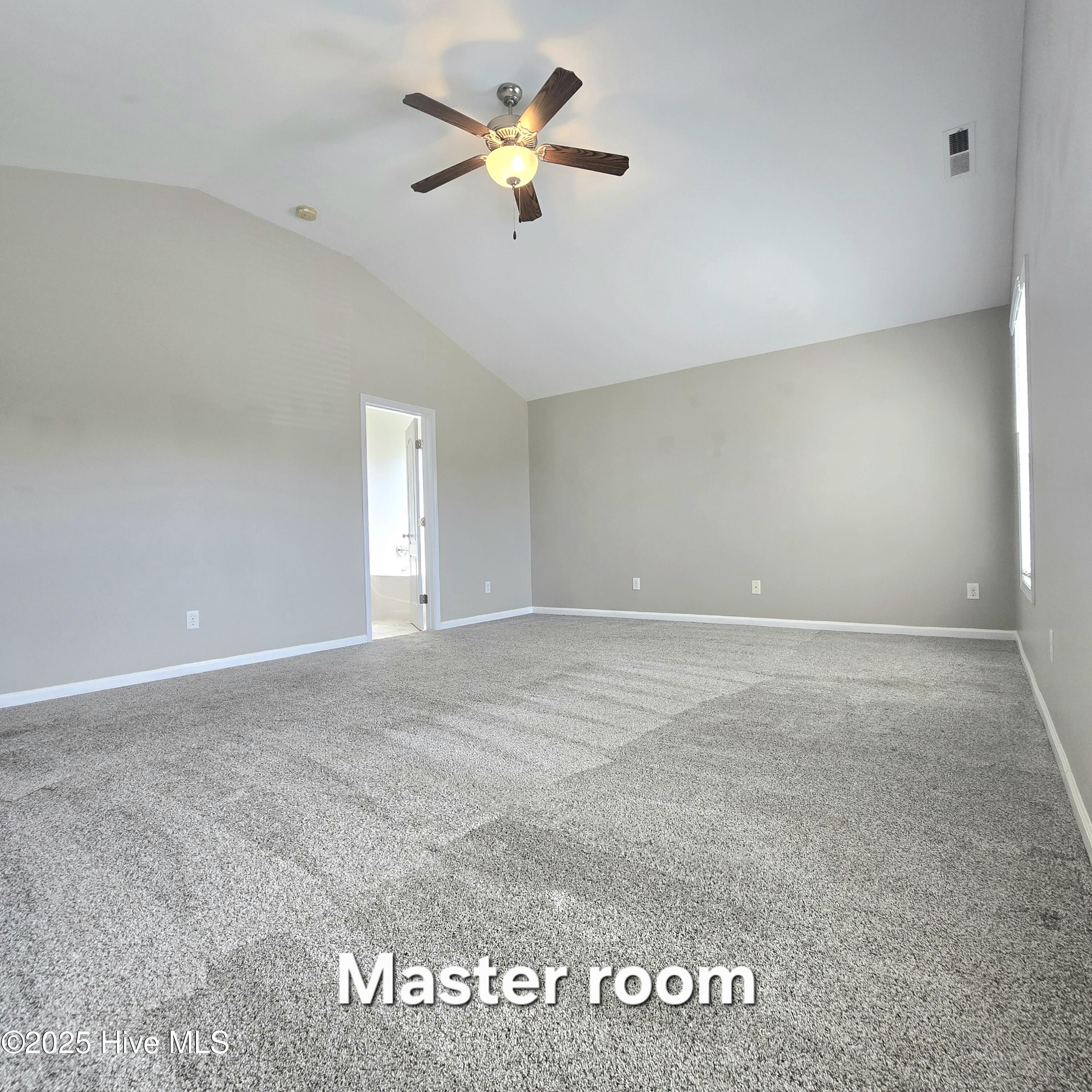 341 Kingston Road Property Photo 13