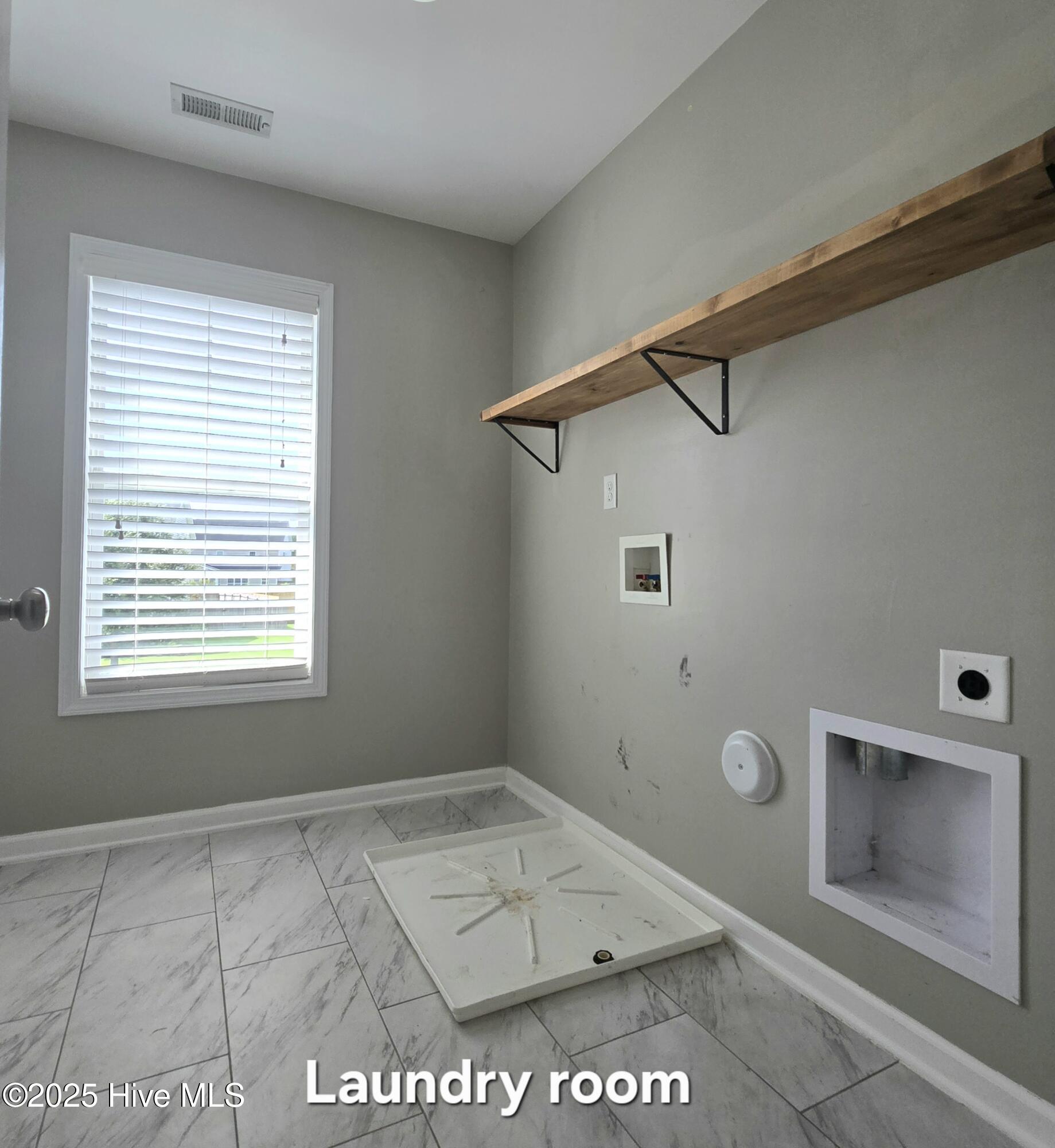 341 Kingston Road Property Photo 20