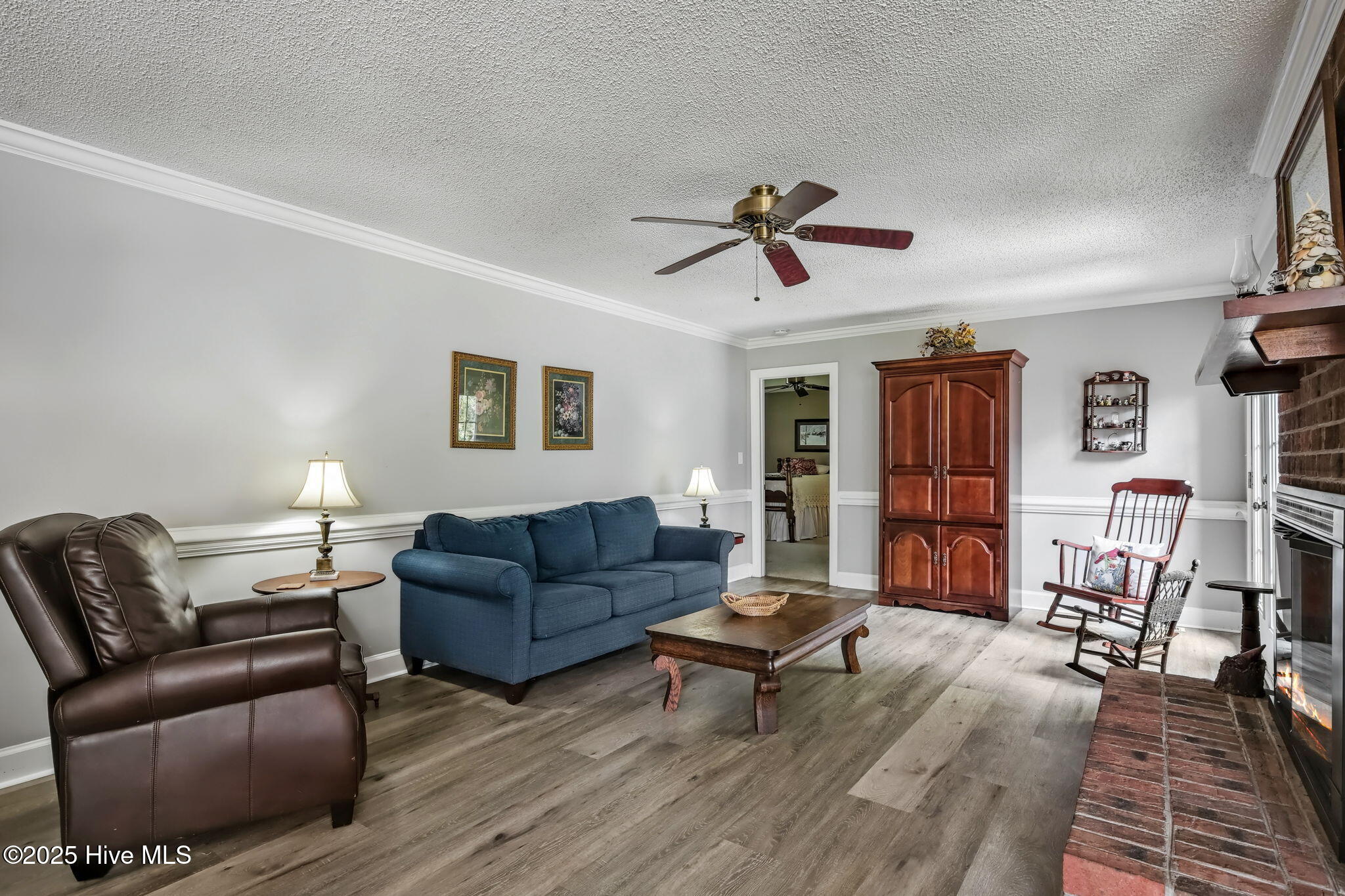 1402 Brookhaven Drive Property Photo 6