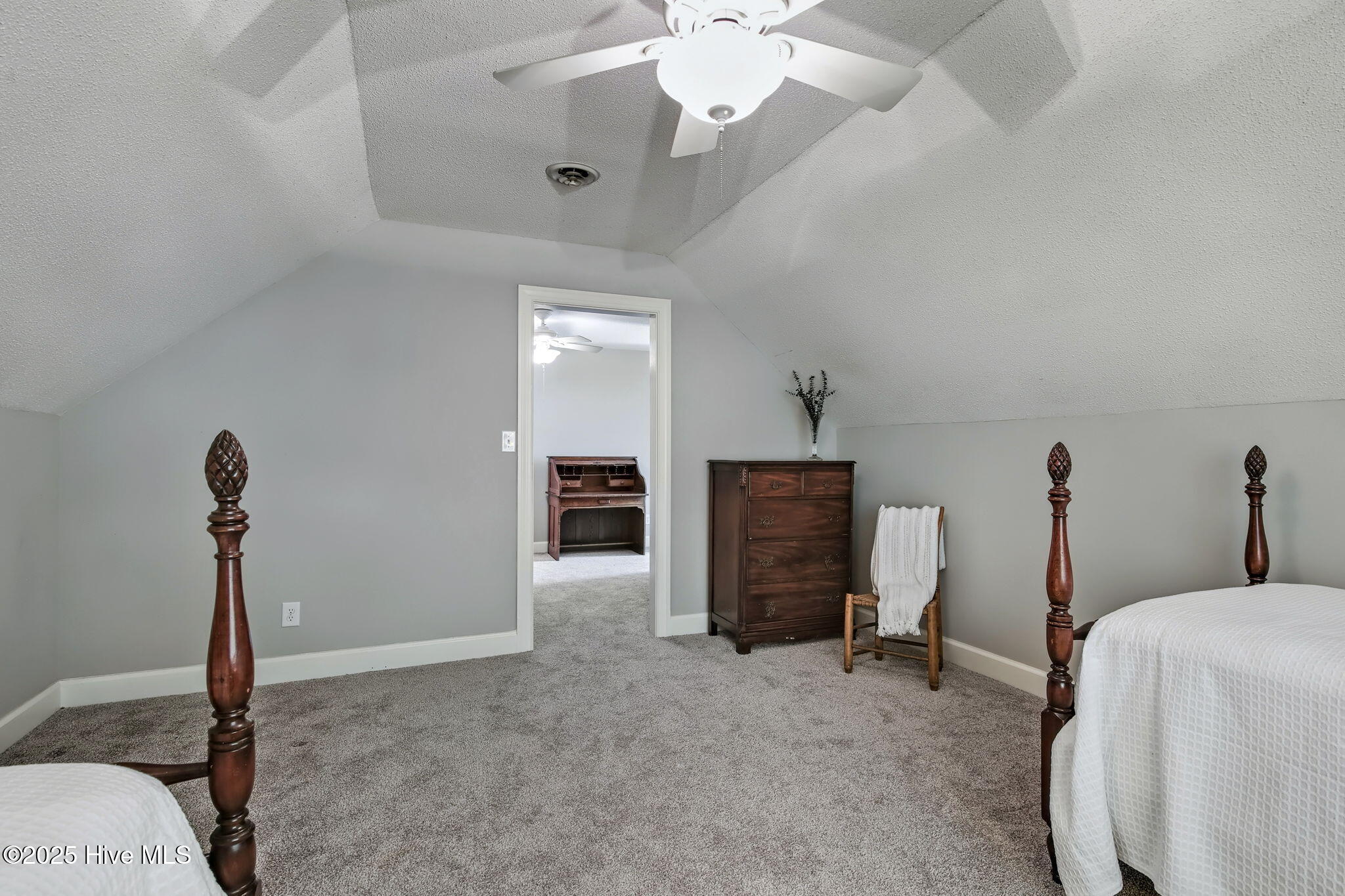 1402 Brookhaven Drive Property Photo 26