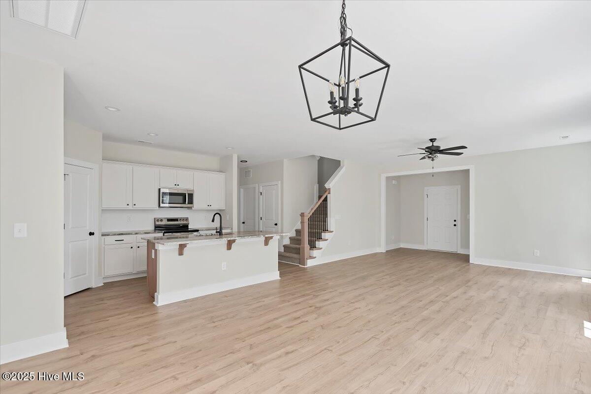 158 Spring Meadows Drive Property Photo 20