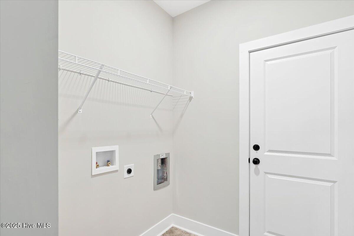 158 Spring Meadows Drive Property Photo 38