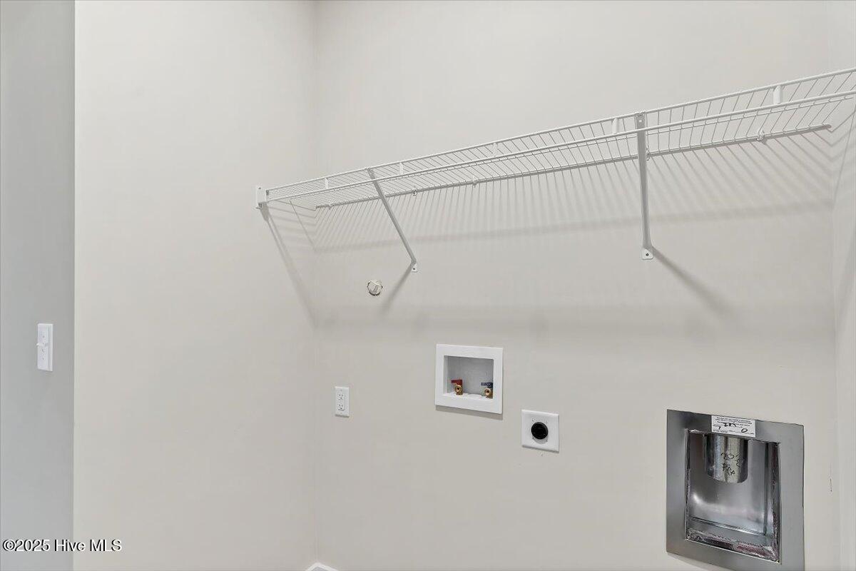 158 Spring Meadows Drive Property Photo 39