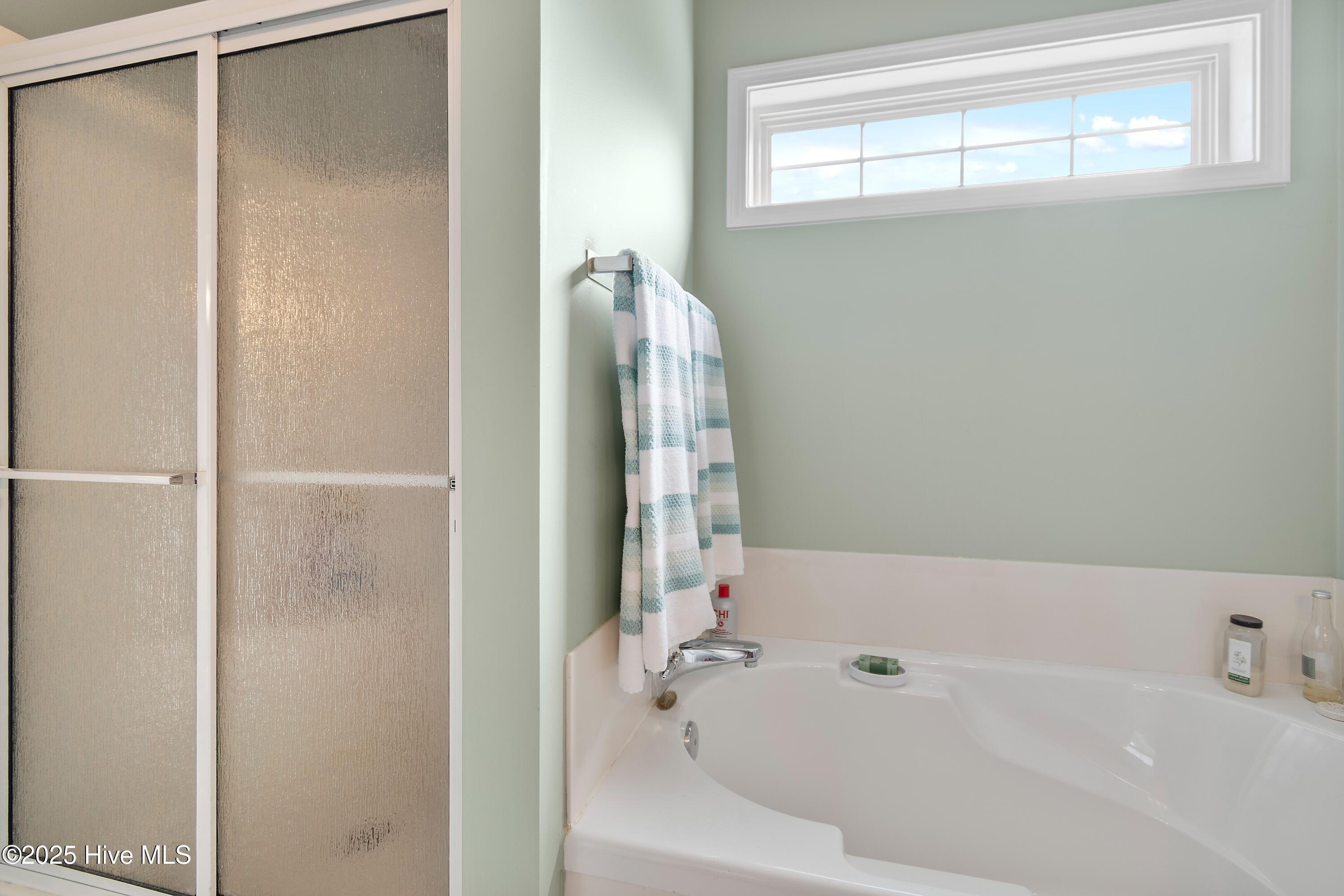 8829 Lansdowne Drive Property Photo 9