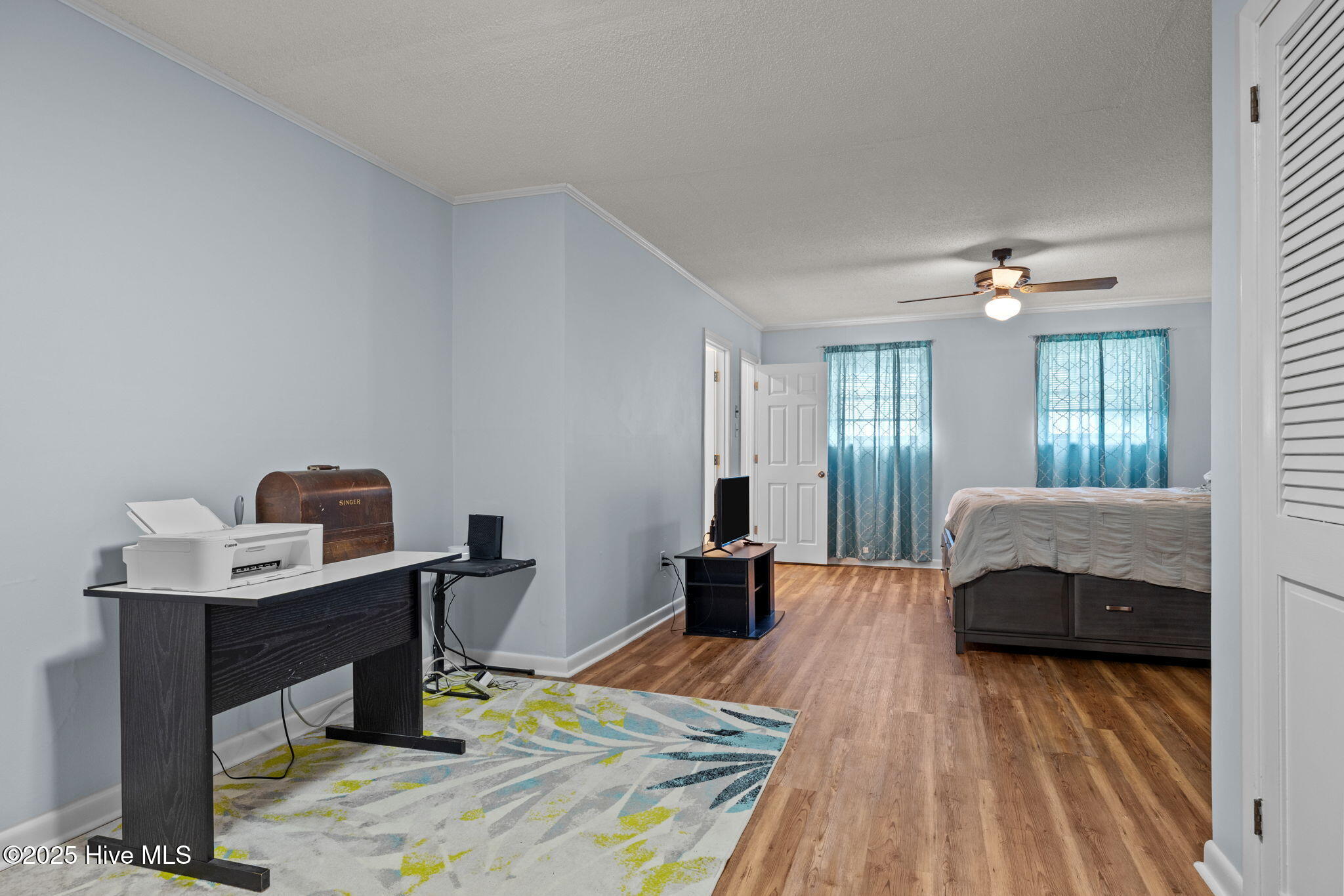 651 W Shore Drive Property Photo 20