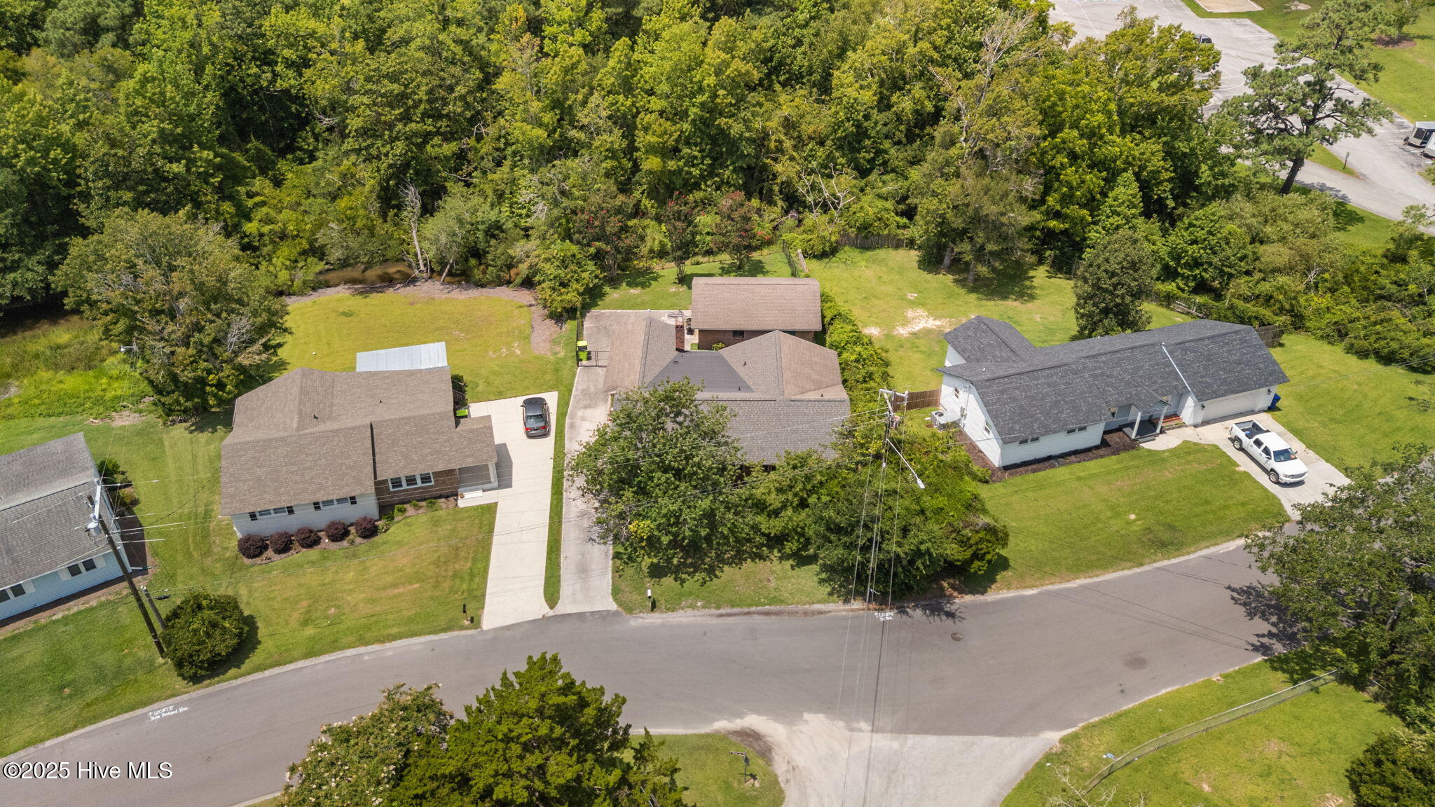 651 W Shore Drive Property Photo 45