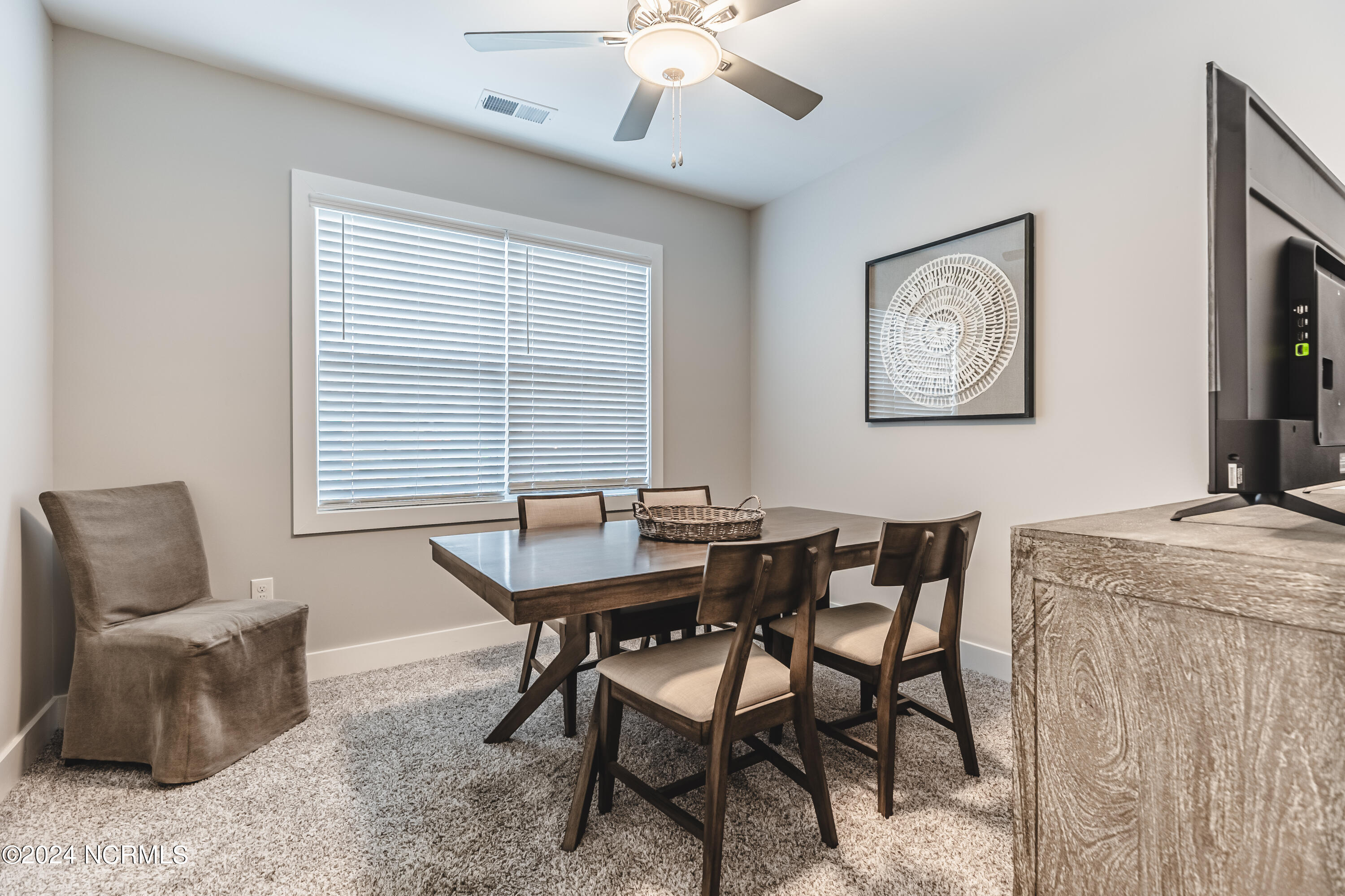 395 S Crow Creek Dr 1702 Property Photo 18