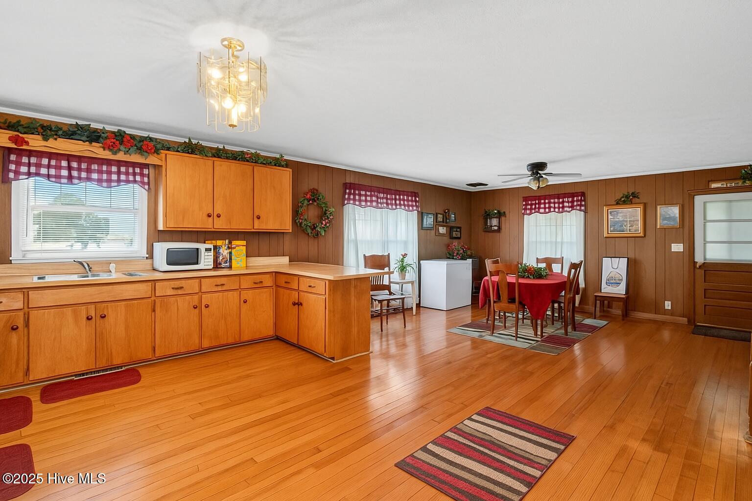 3665 Midway Drive Property Photo 22