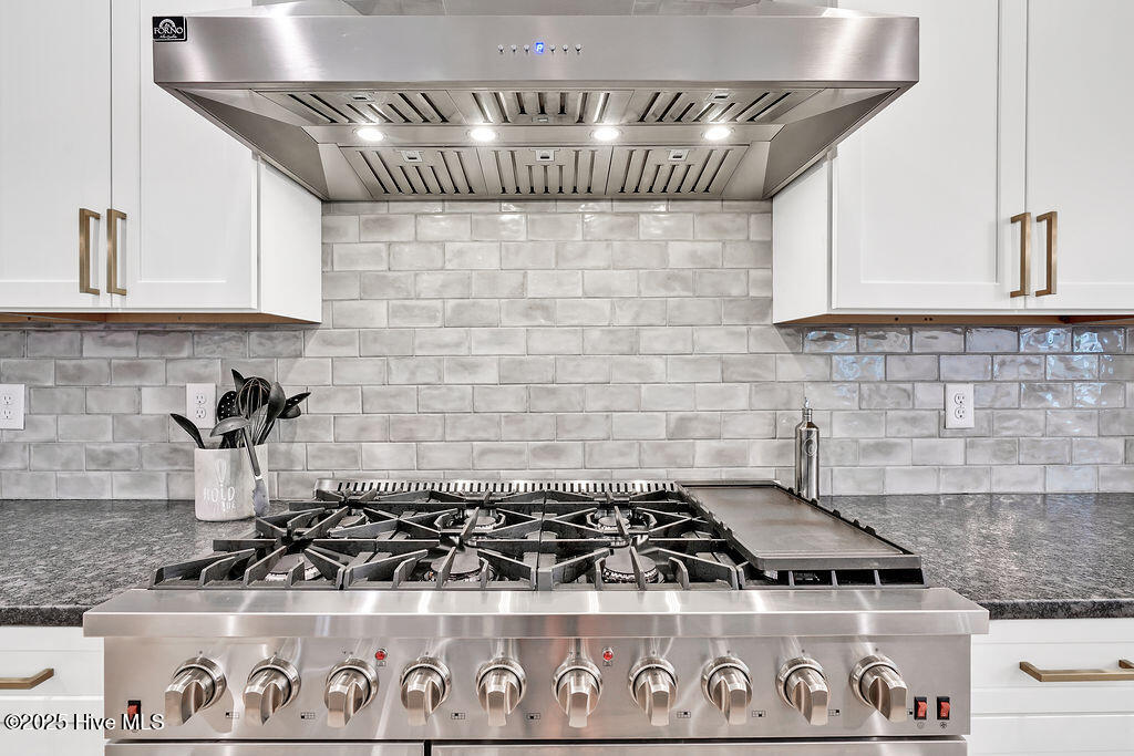 121 Summerset Landing Property Photo 18