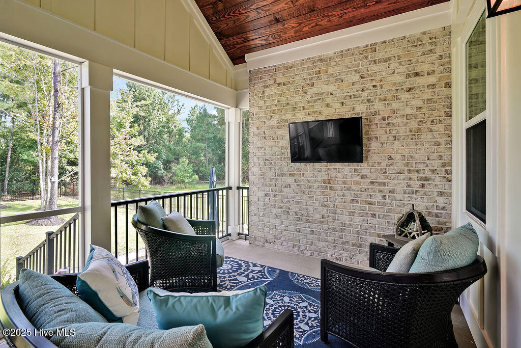 121 Summerset Landing Property Photo 43