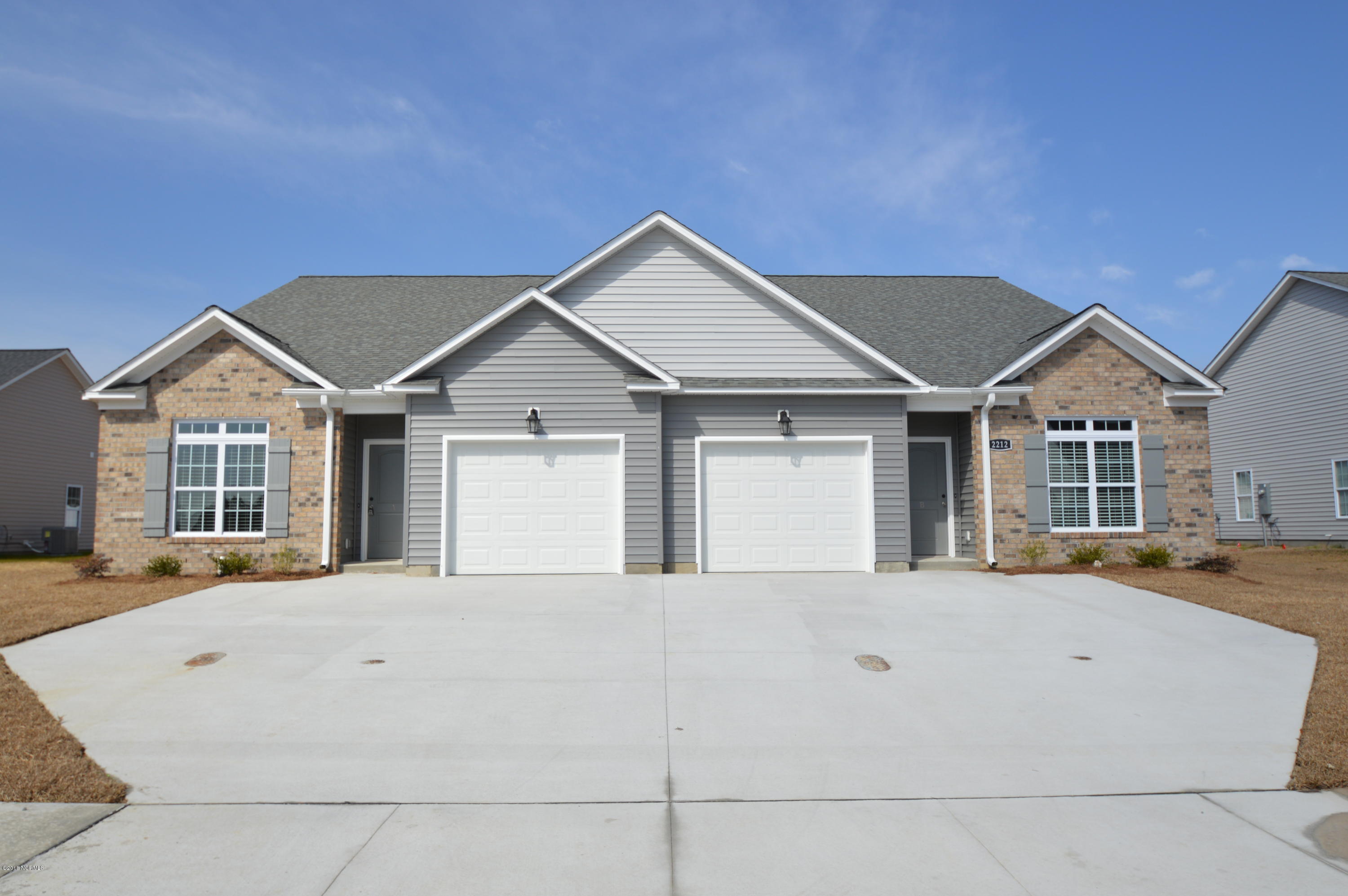 2208 Remington Court A & B Property Photo 1