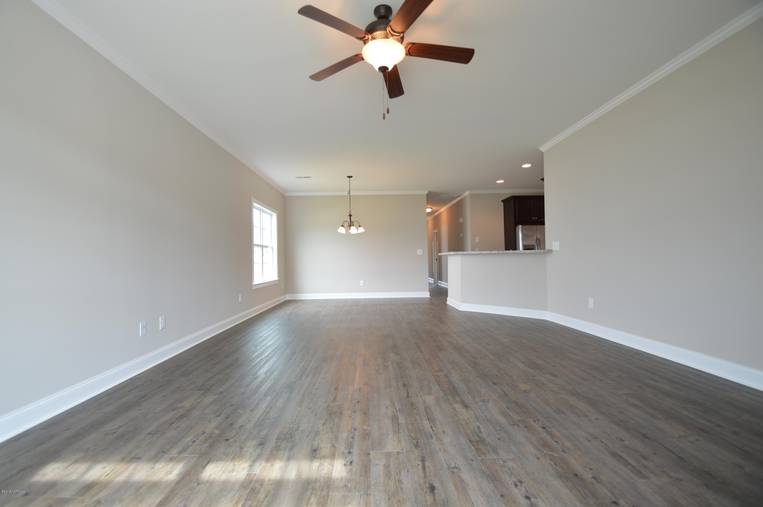 2208 Remington Court A & B Property Photo 4