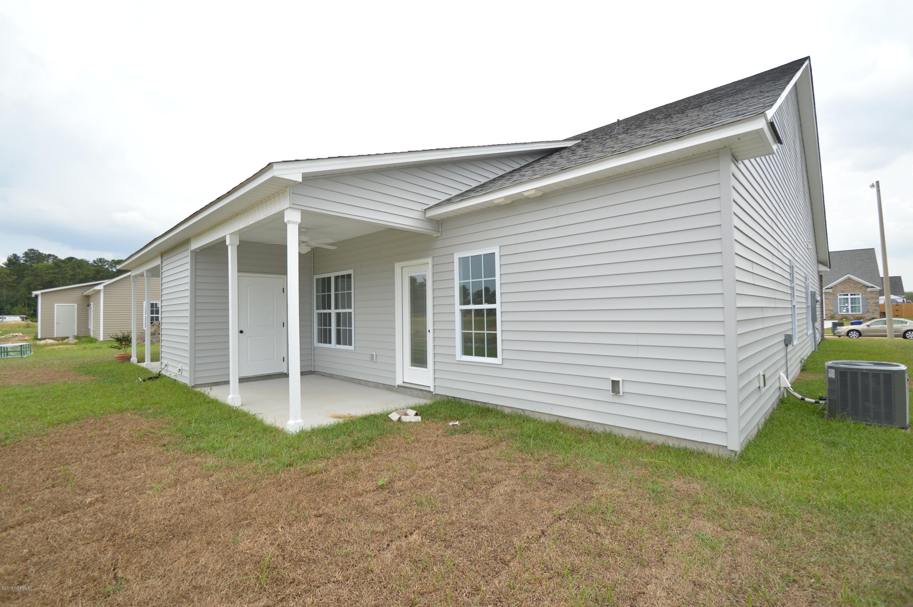 2208 Remington Court A & B Property Photo 16