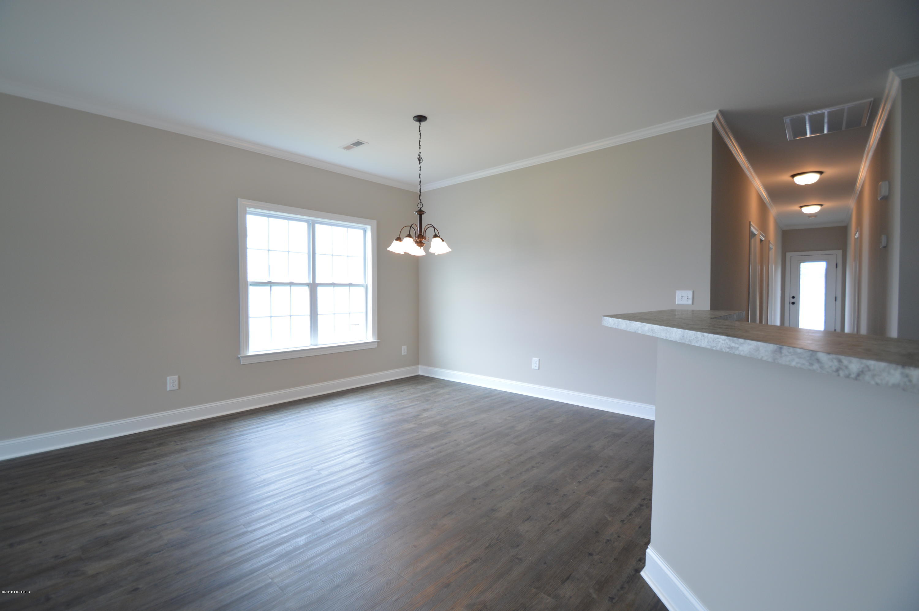 2208 Remington Court A & B Property Photo 24