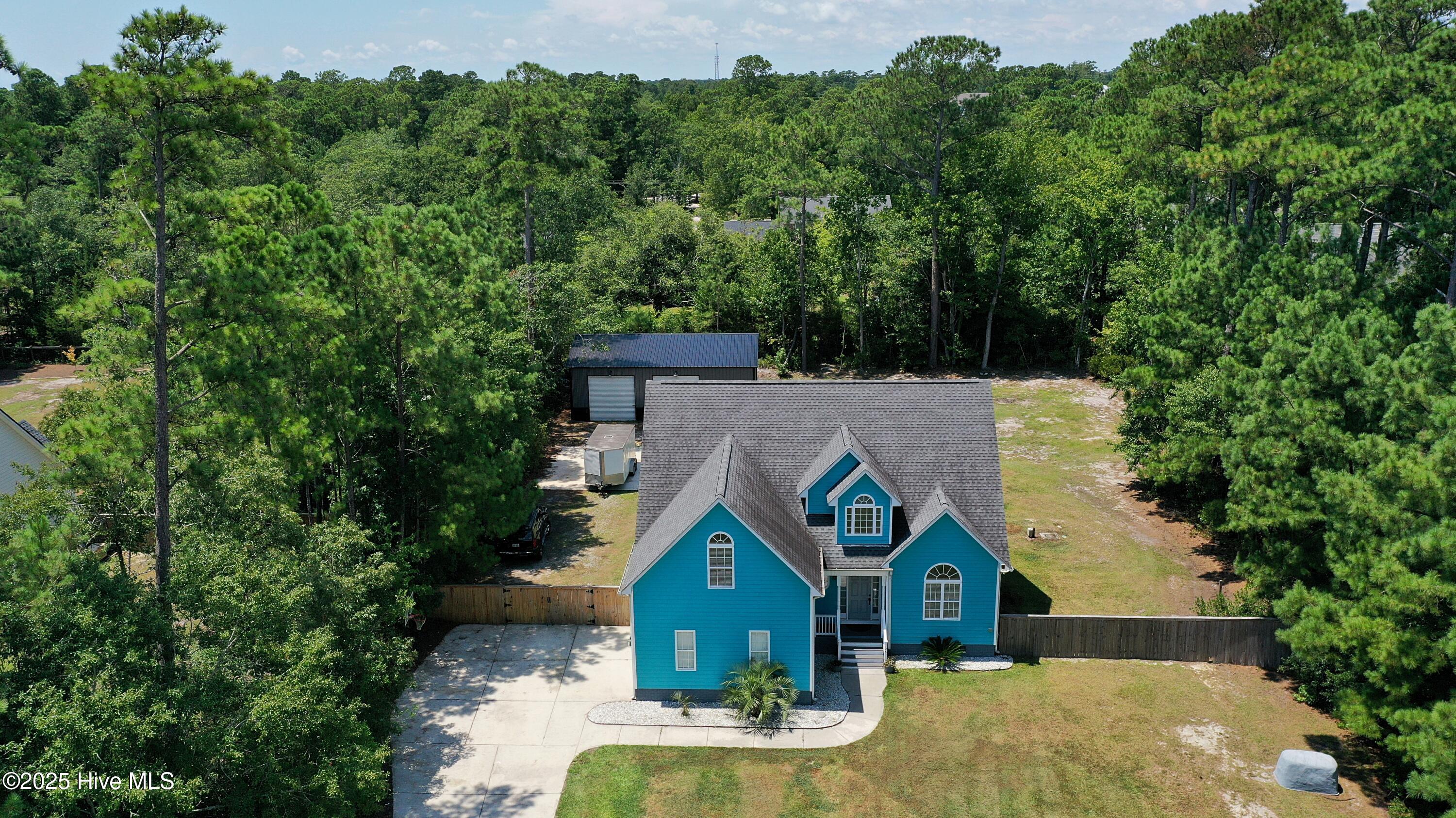 128 Headwaters Drive Property Photo 1