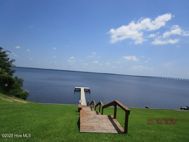109 2 Swan View Property Photo 8