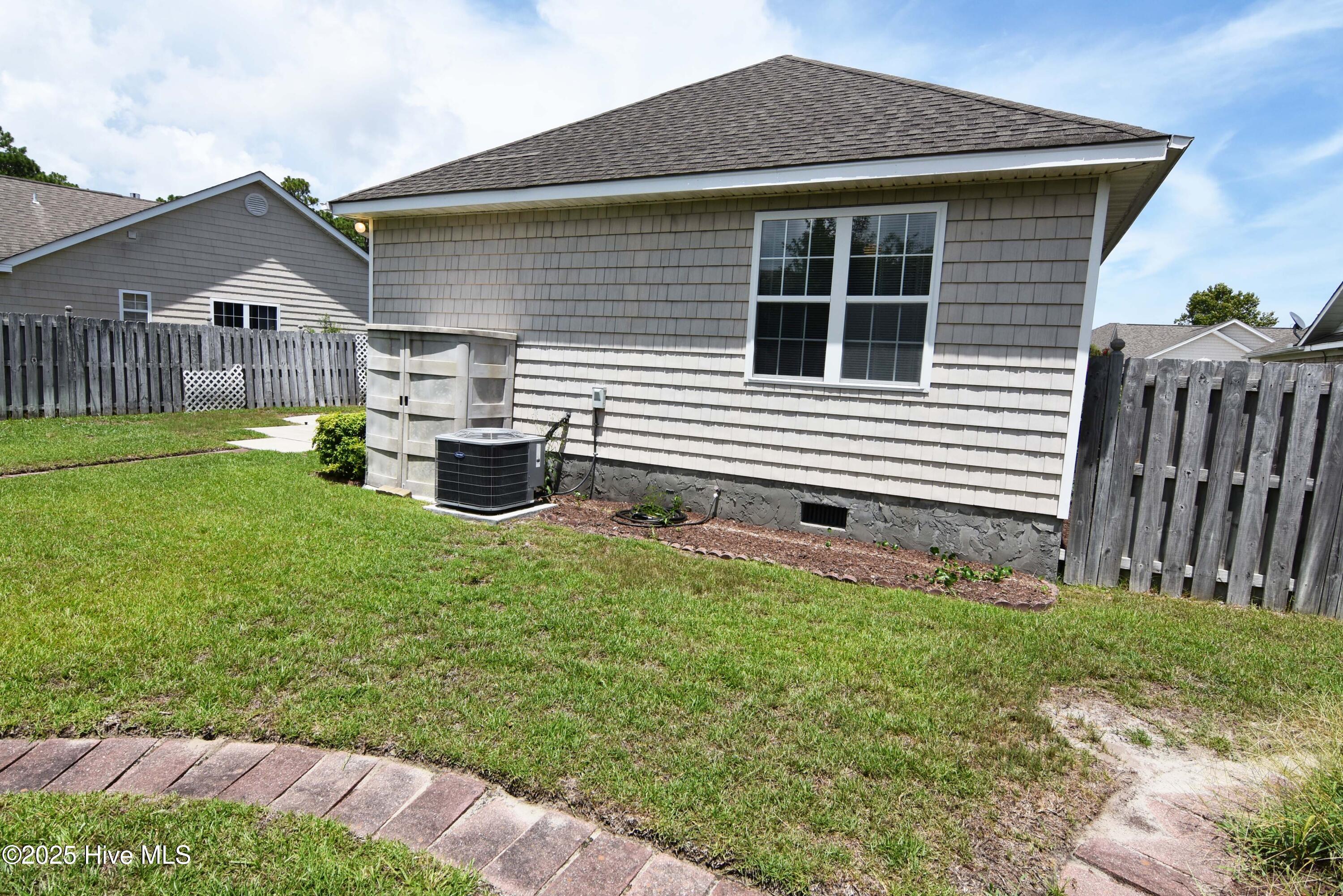 9206 Gimme Court Property Photo 20
