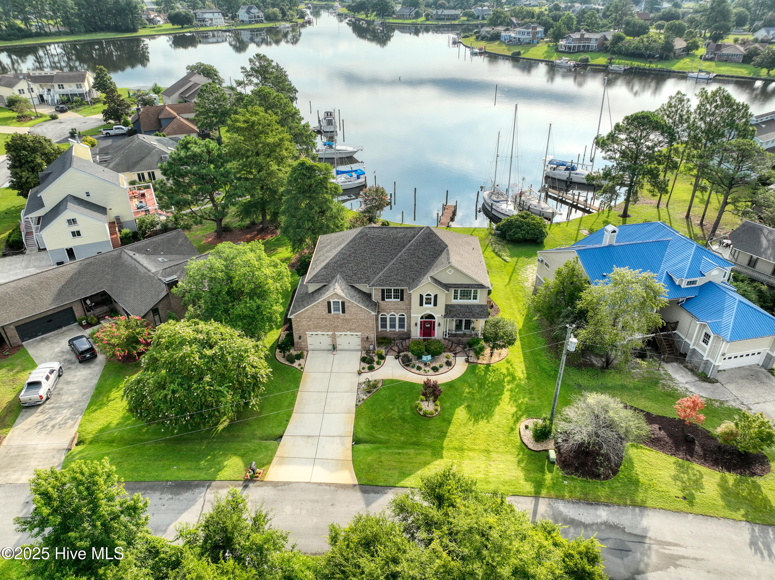 5804 Gondolier Drive Property Photo 10