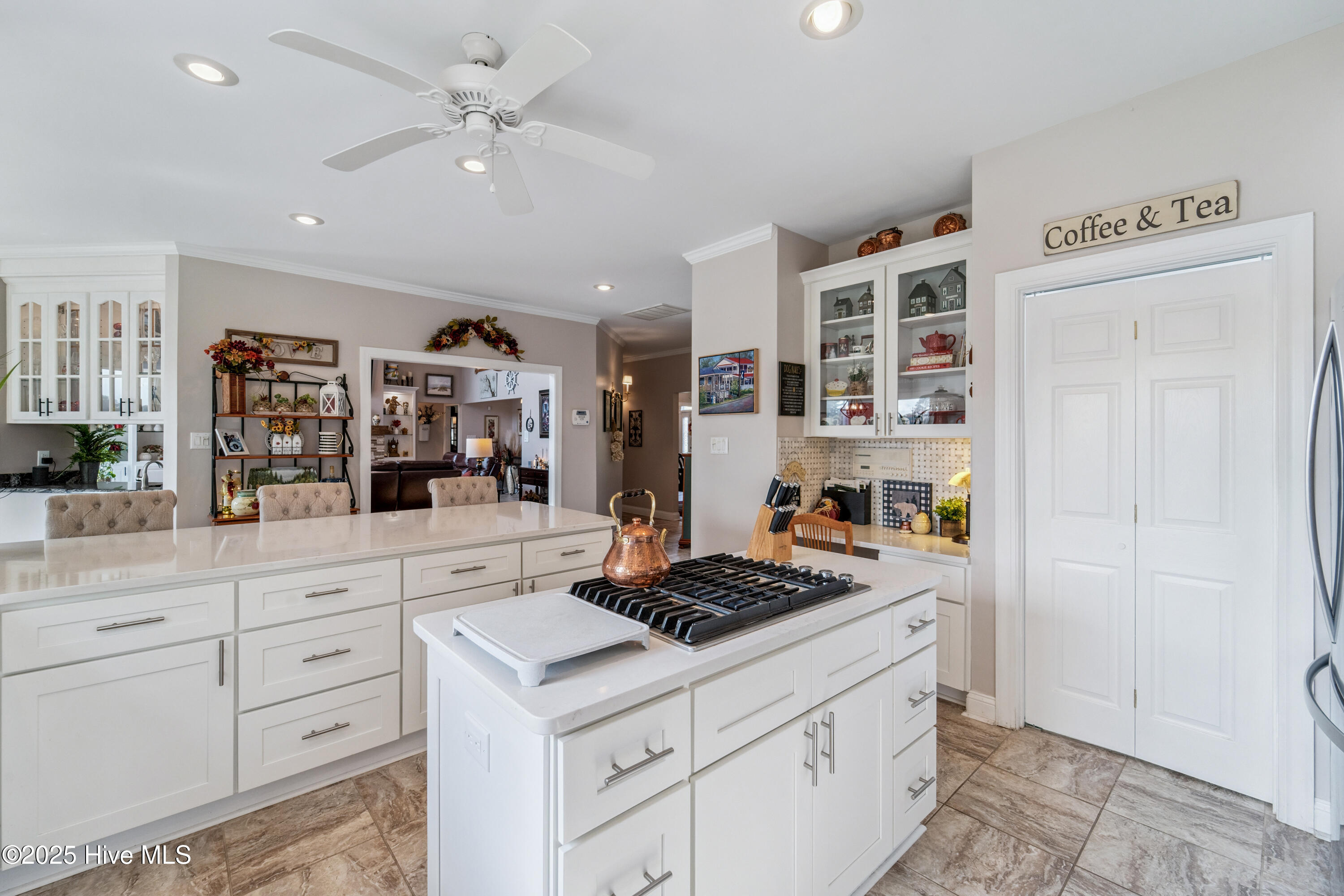 5804 Gondolier Drive Property Photo 61