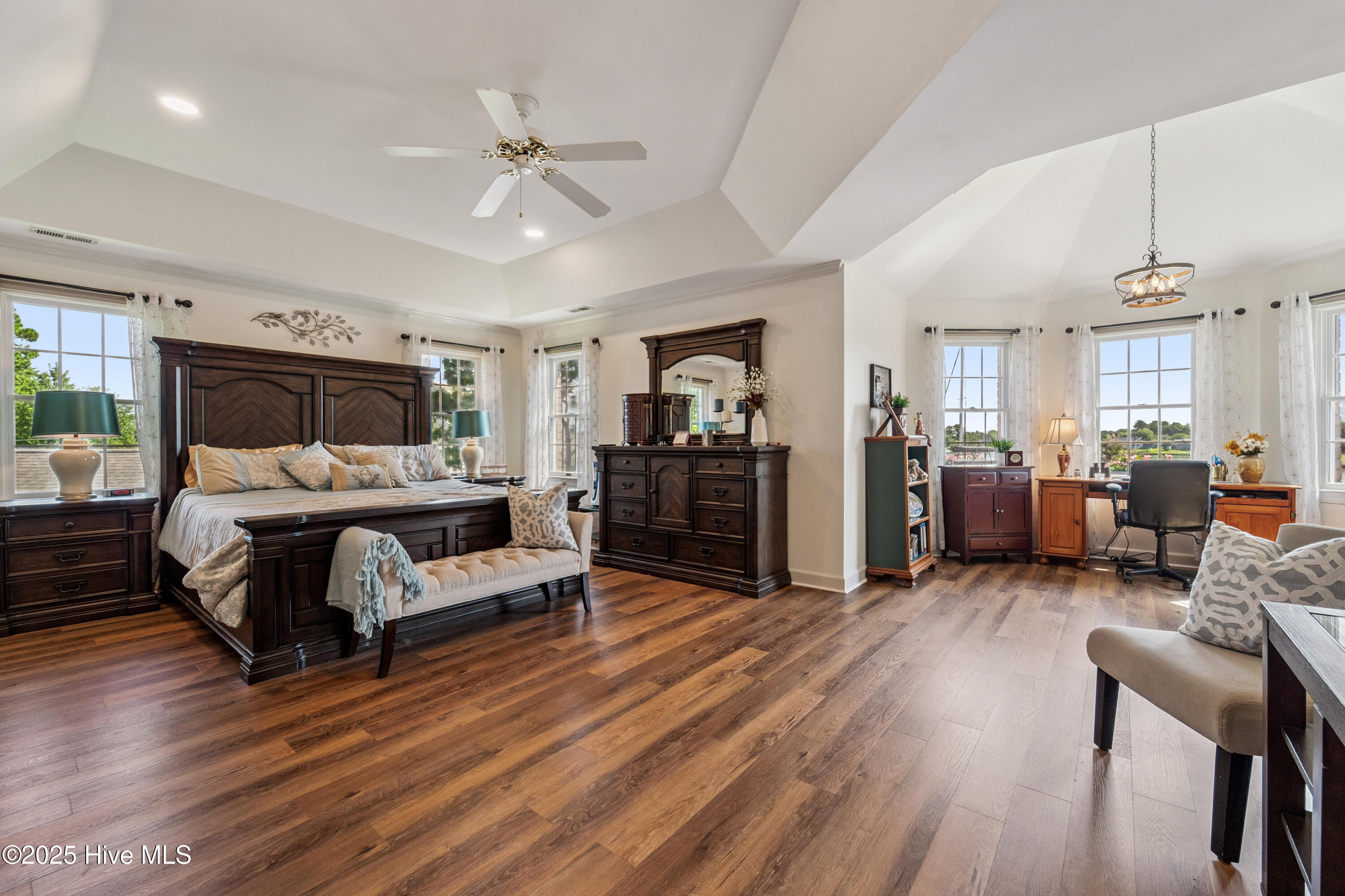 5804 Gondolier Drive Property Photo 80