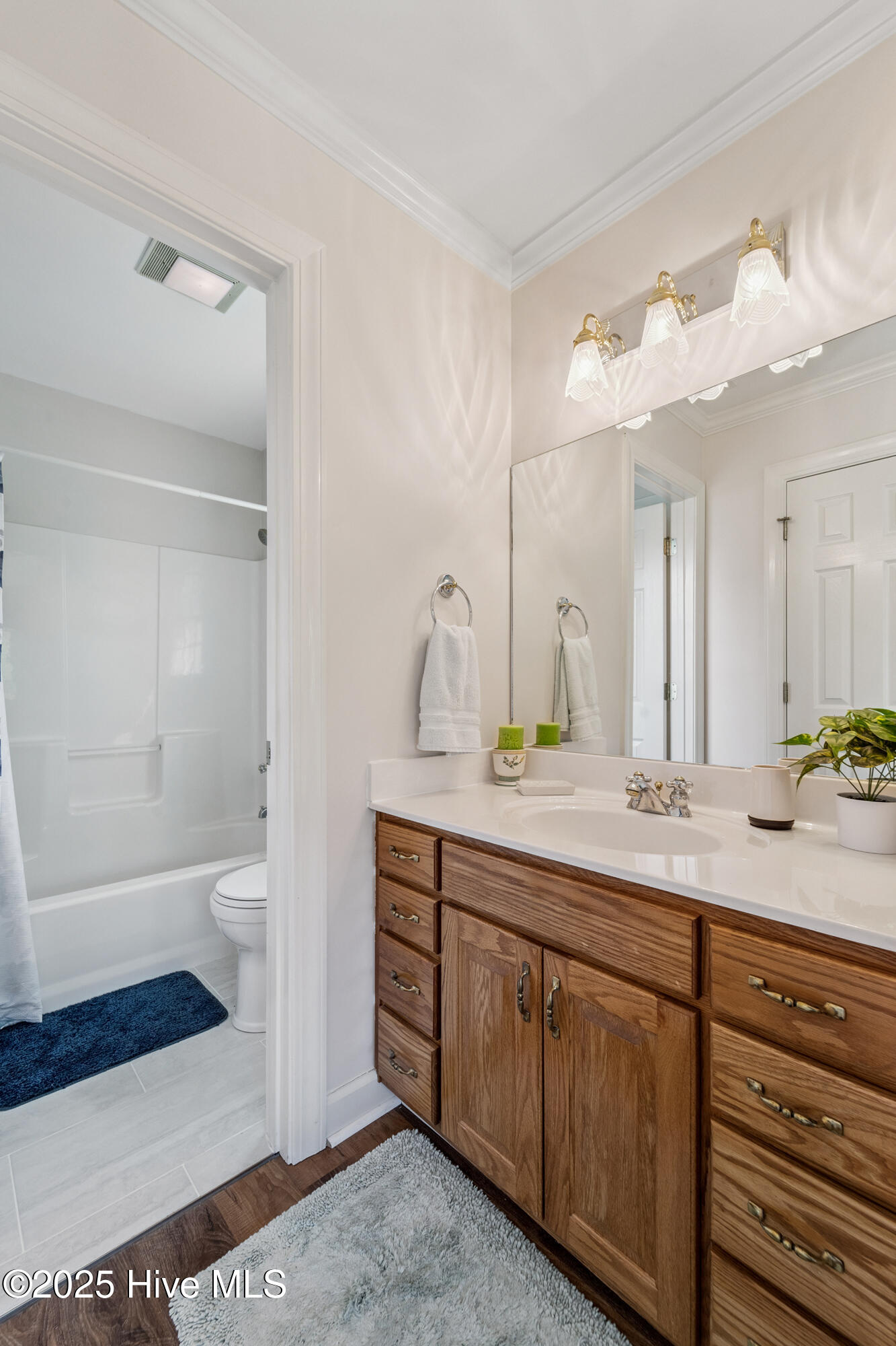 5804 Gondolier Drive Property Photo 112