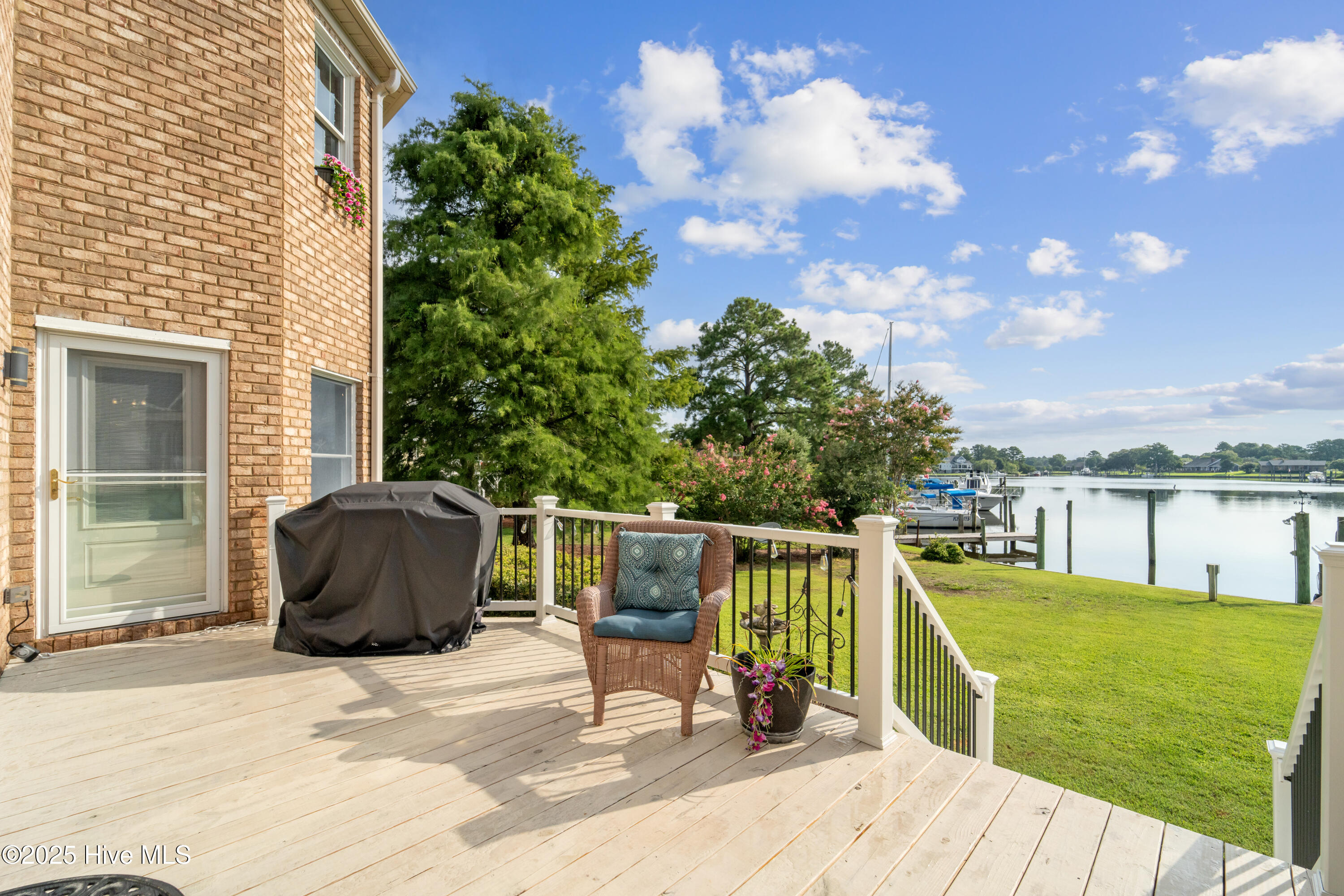 5804 Gondolier Drive Property Photo 130