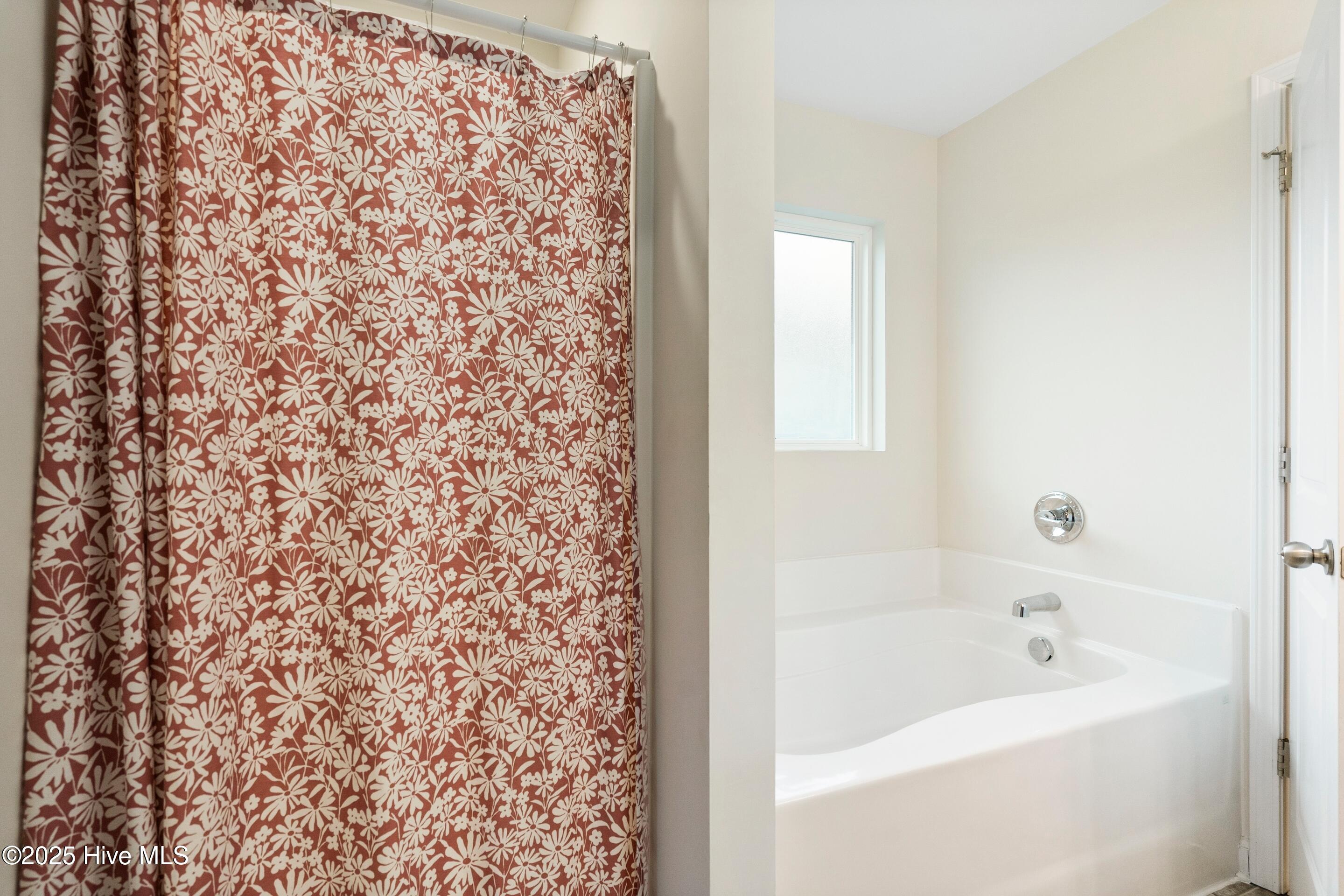 106 Cameo Court Property Photo 31