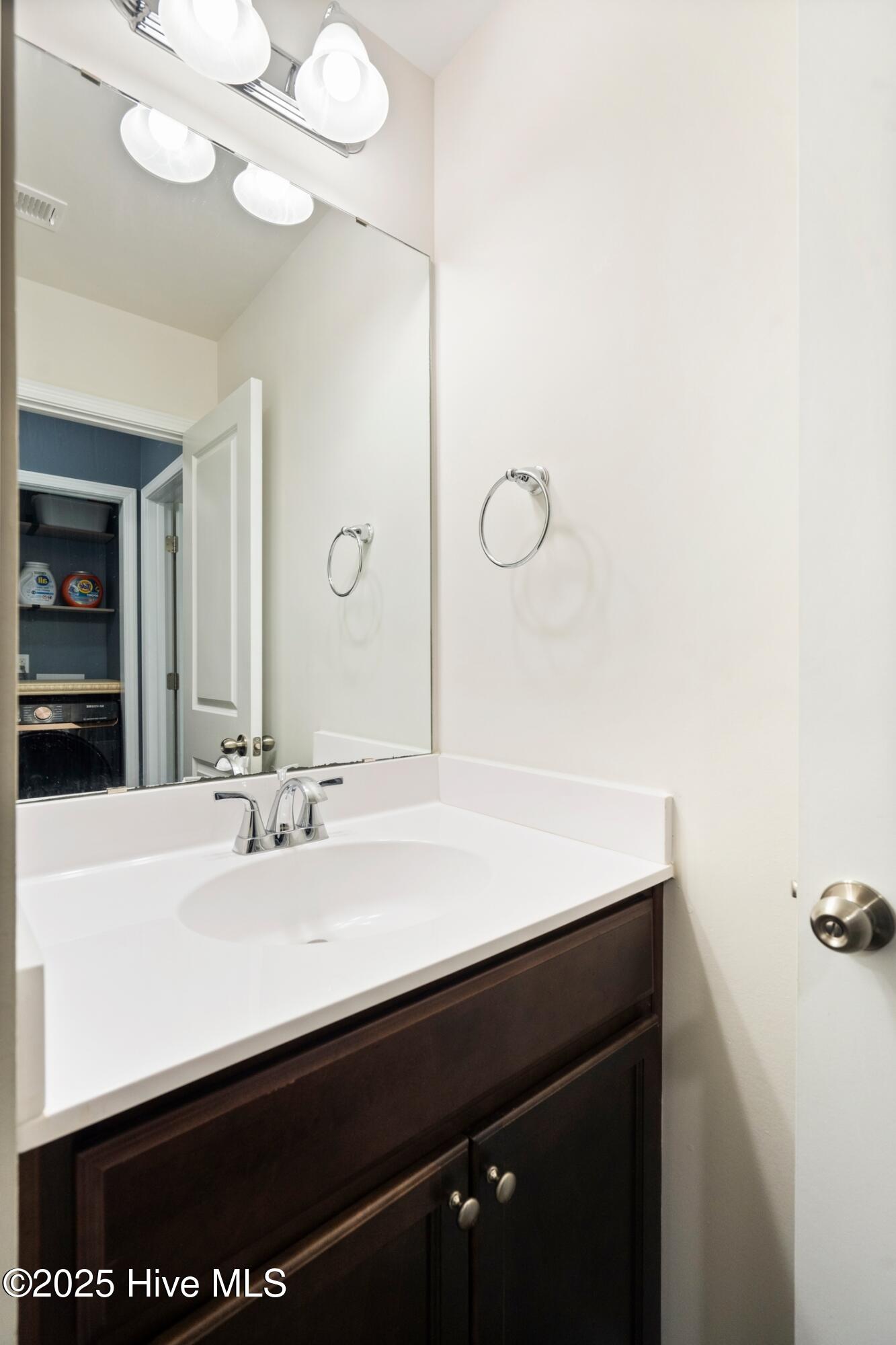 106 Cameo Court Property Photo 37