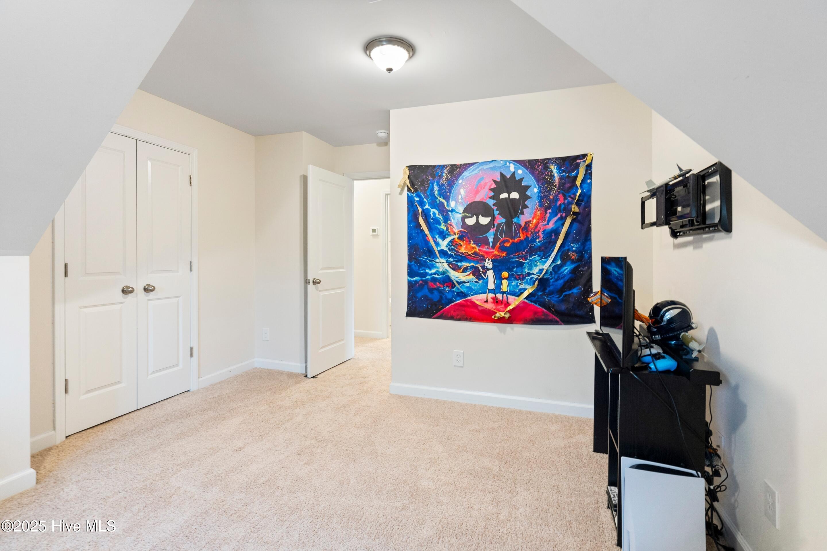 106 Cameo Court Property Photo 45