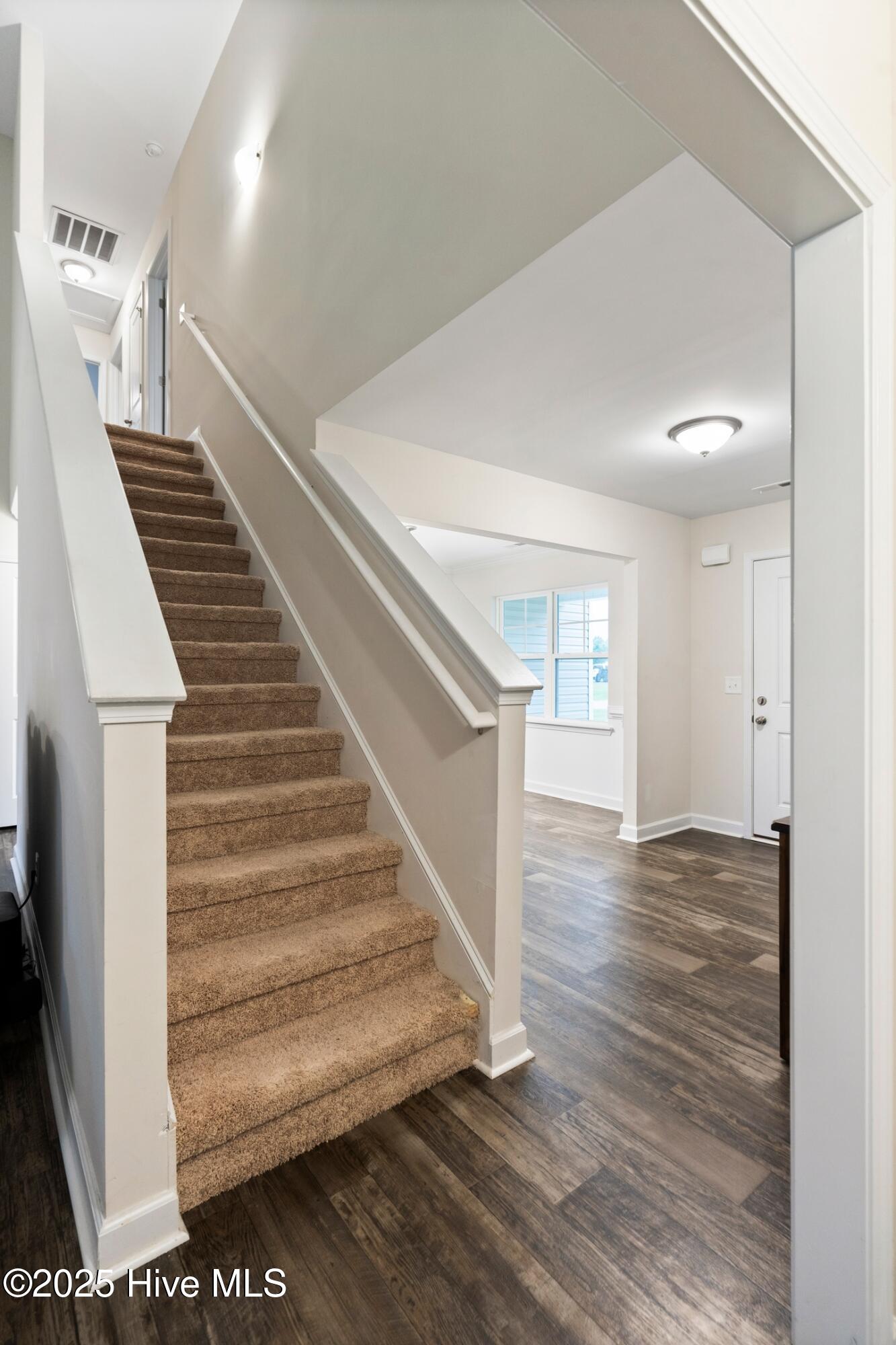 106 Cameo Court Property Photo 46