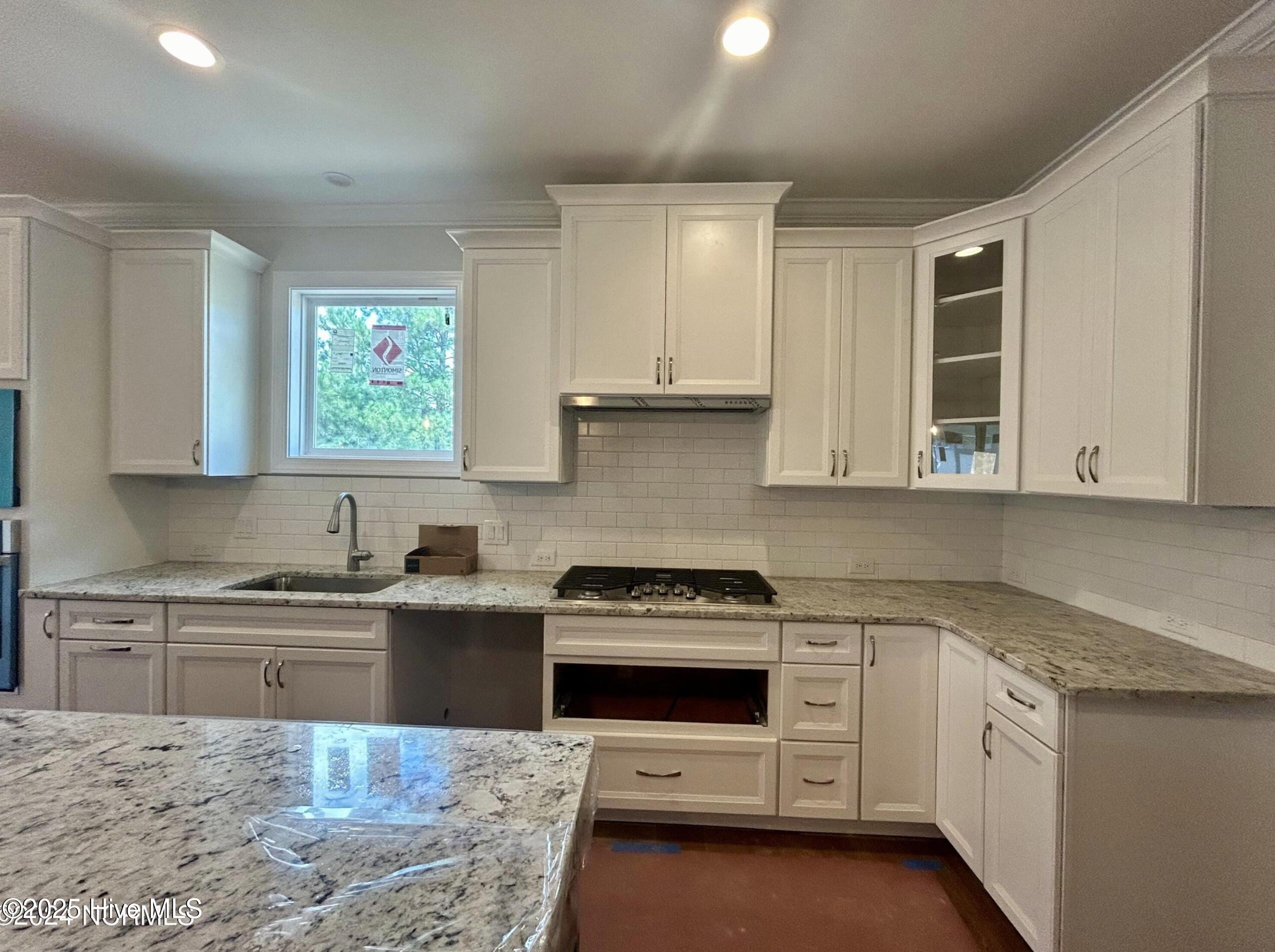 579 Stanwood Drive Property Photo 10