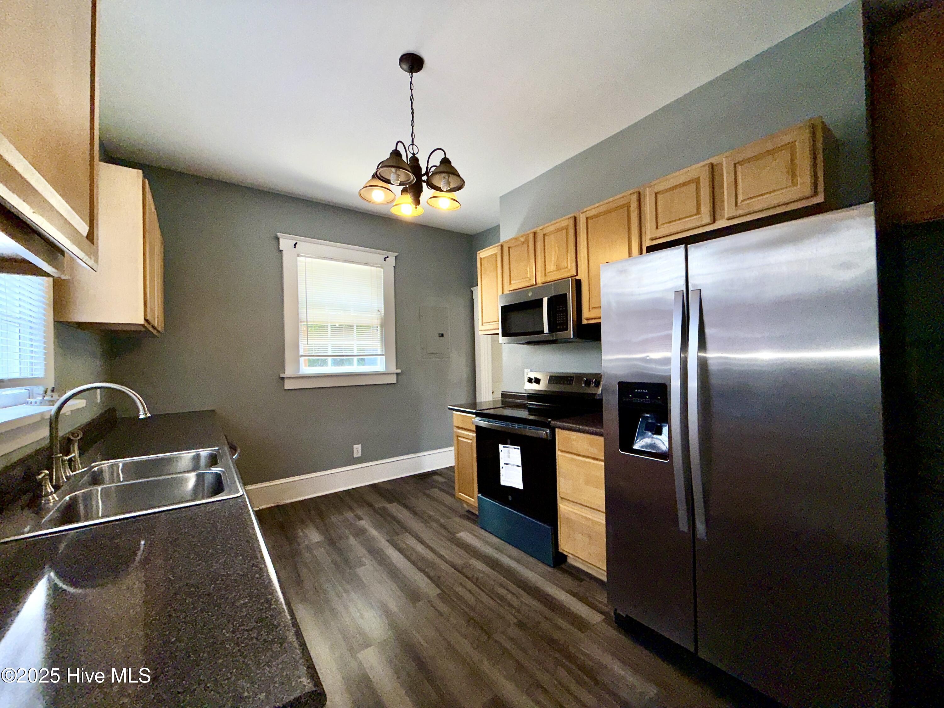 1902 Wrightsville Avenue Property Photo 10