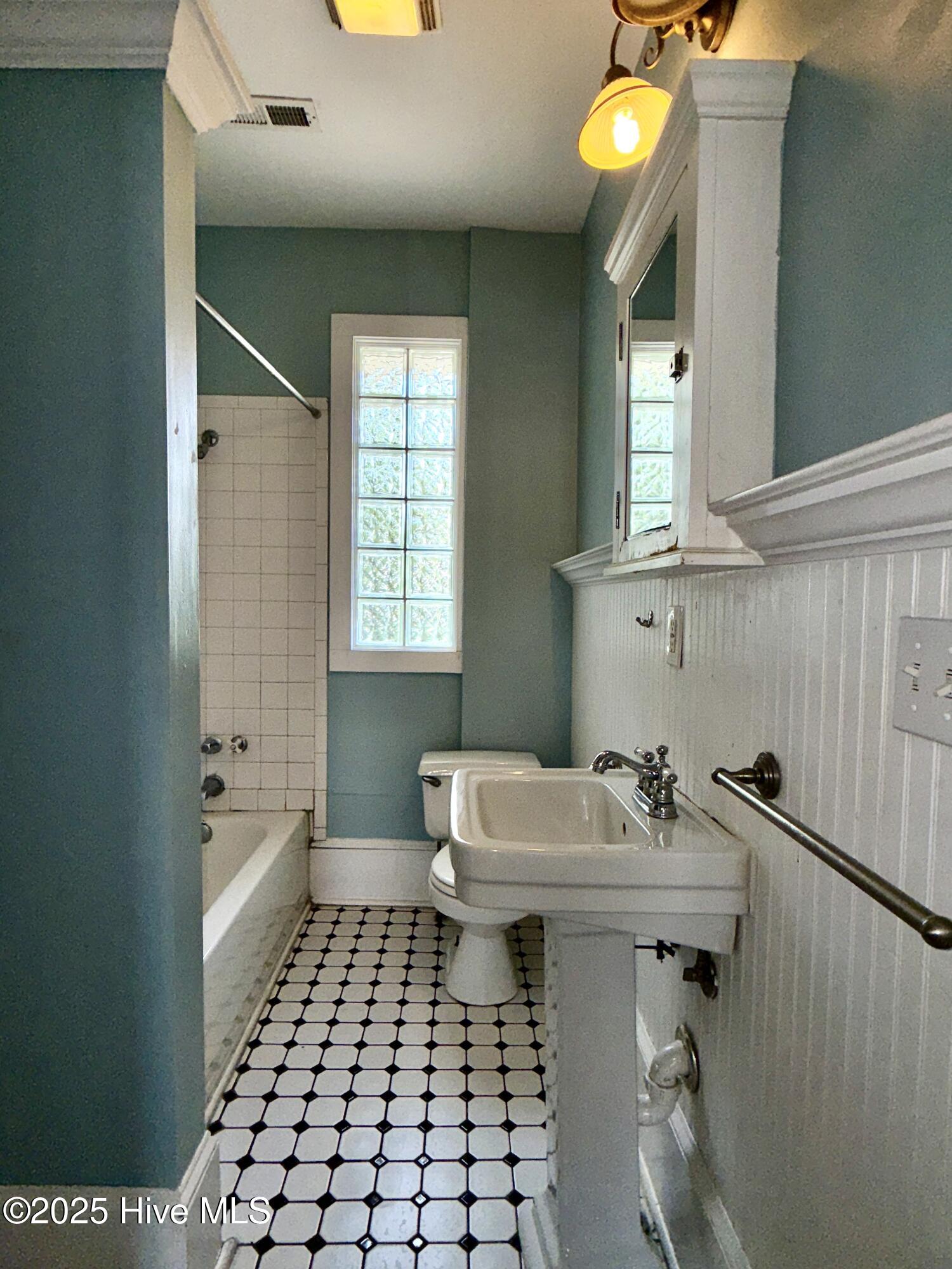 1902 Wrightsville Avenue Property Photo 19