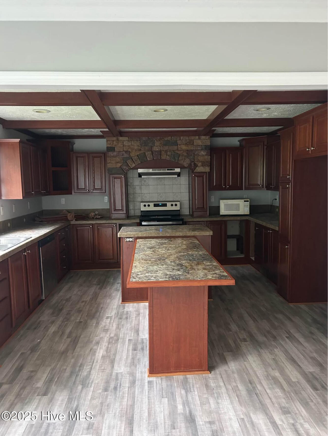 106 Paige Riddick Road Property Photo 1