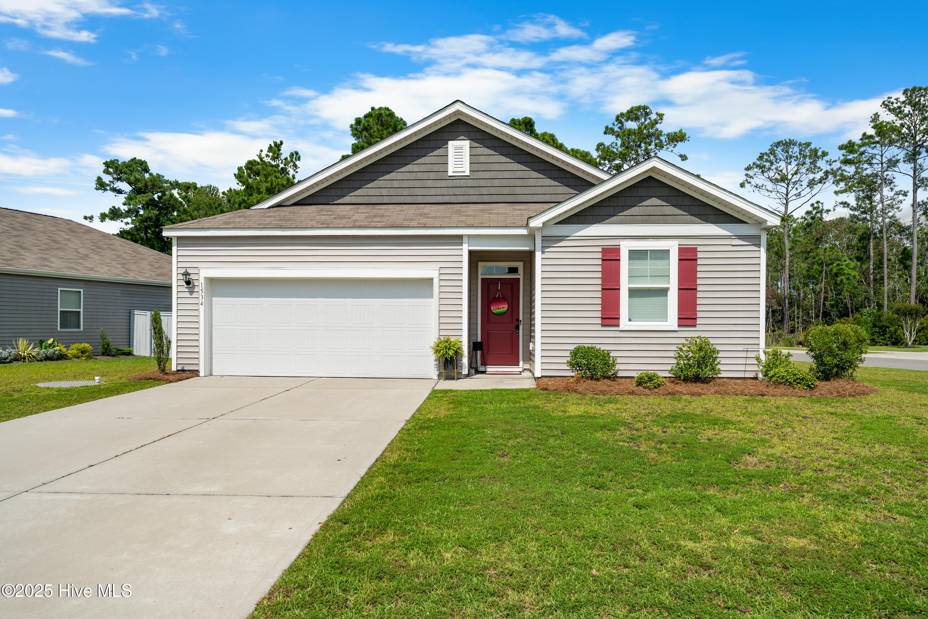 1534 Maltwood Court Property Photo 1