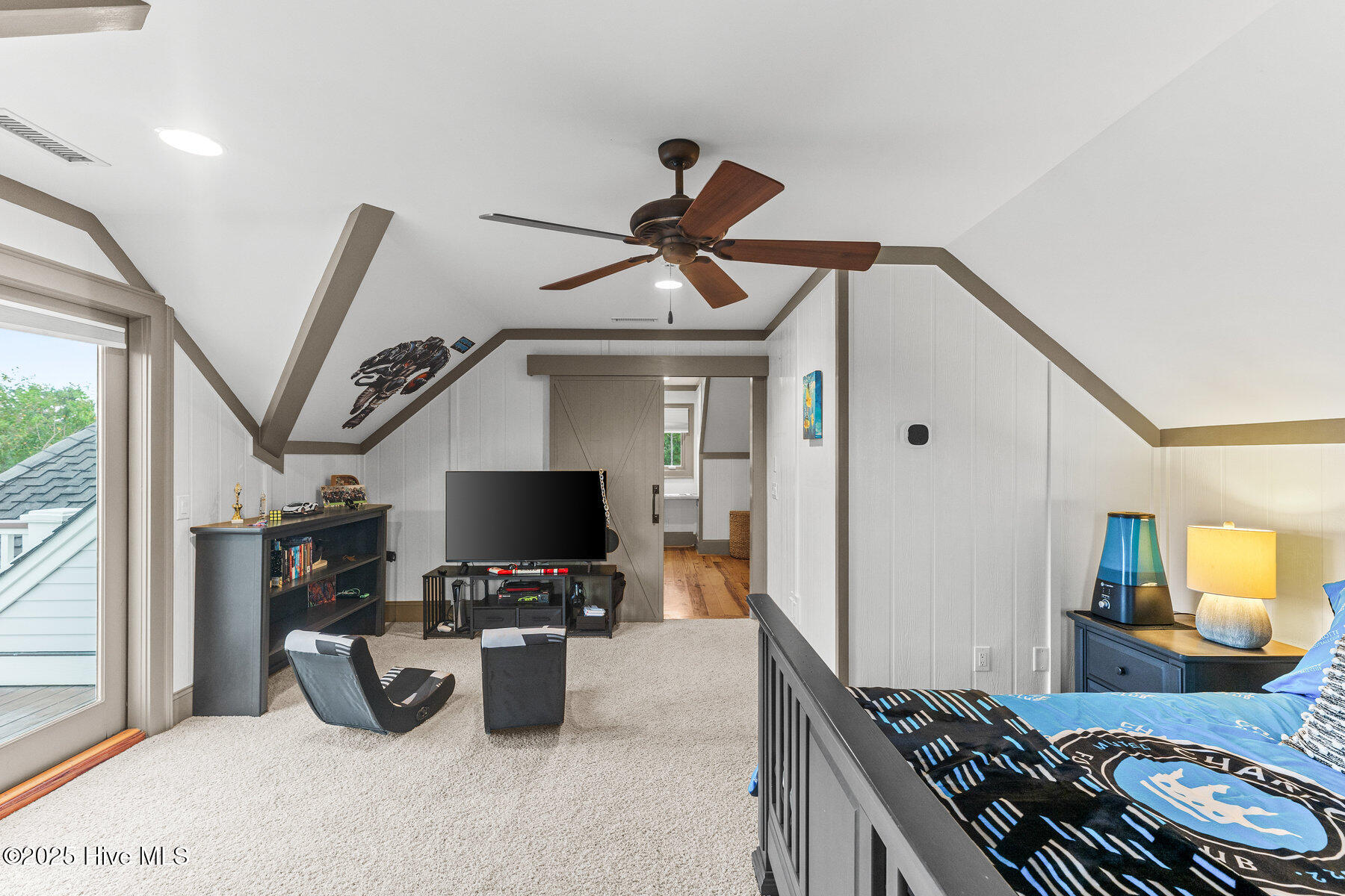 110 Seven Oaks Court Property Photo 53