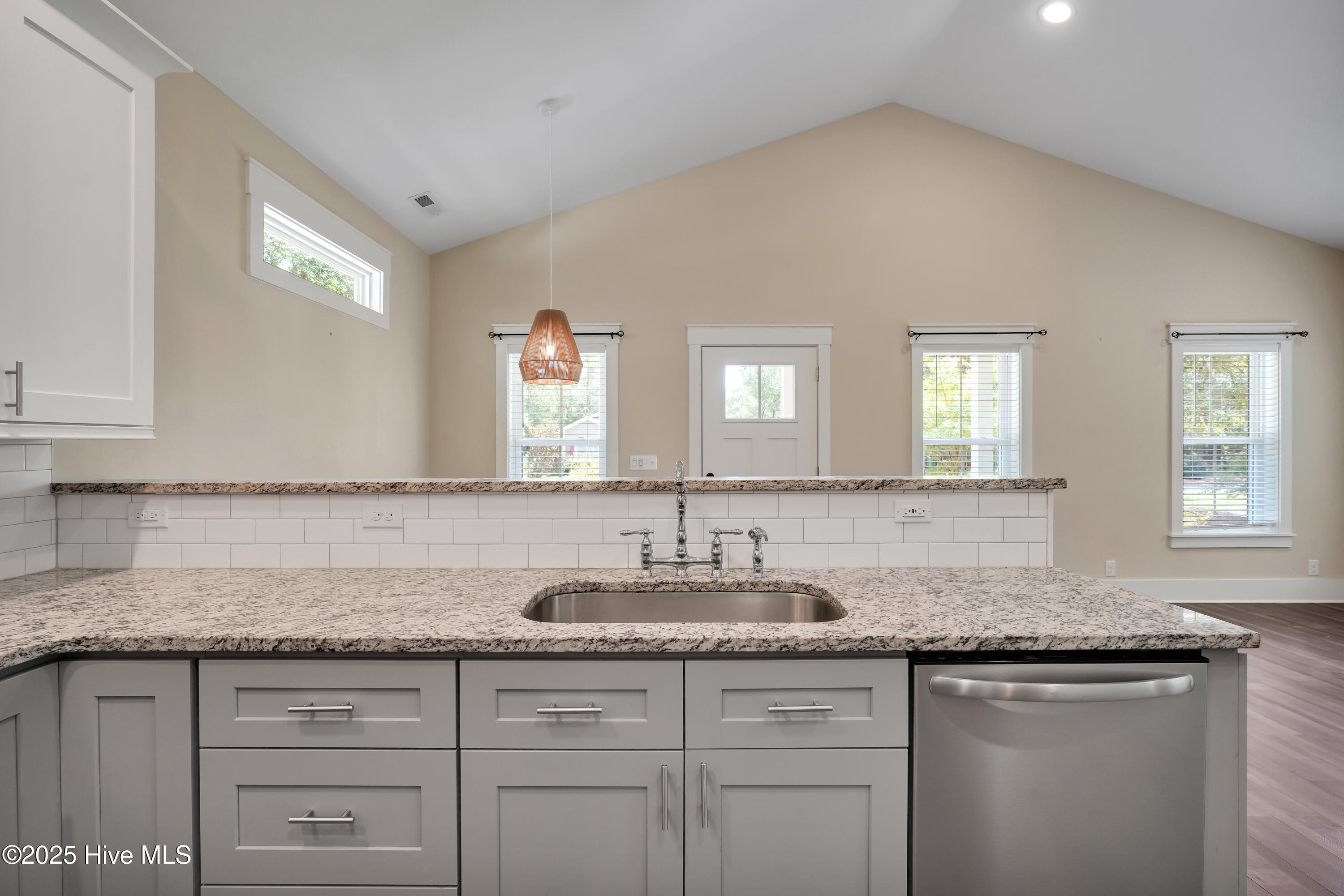 704 Far Pointe Court Property Photo 15
