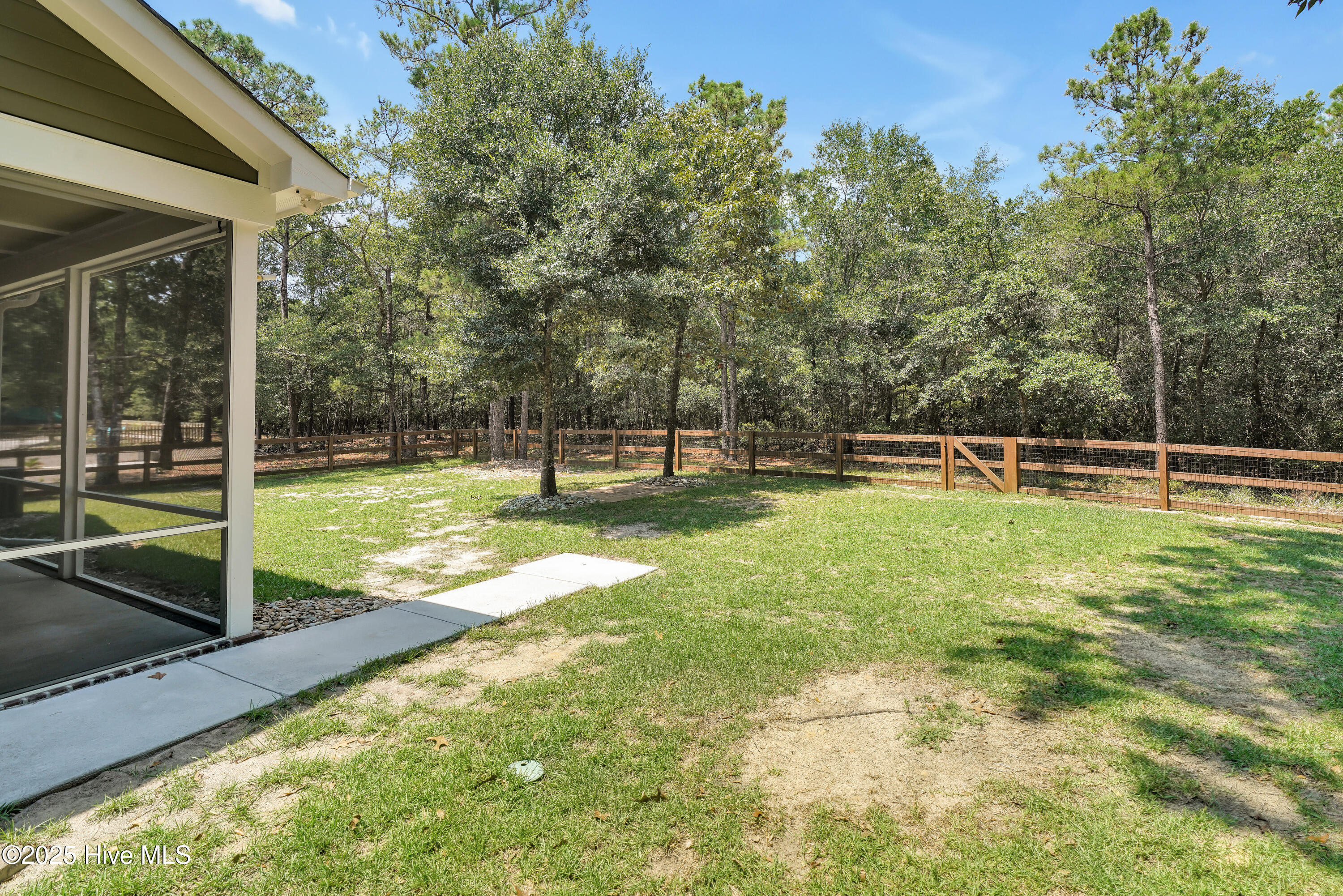 704 Far Pointe Court Property Photo 28